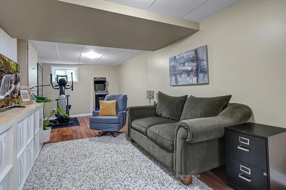 Photo 19 of 382 Verdon Private, Ottawa, Hunt Club Park/Greenboro — HOMEH