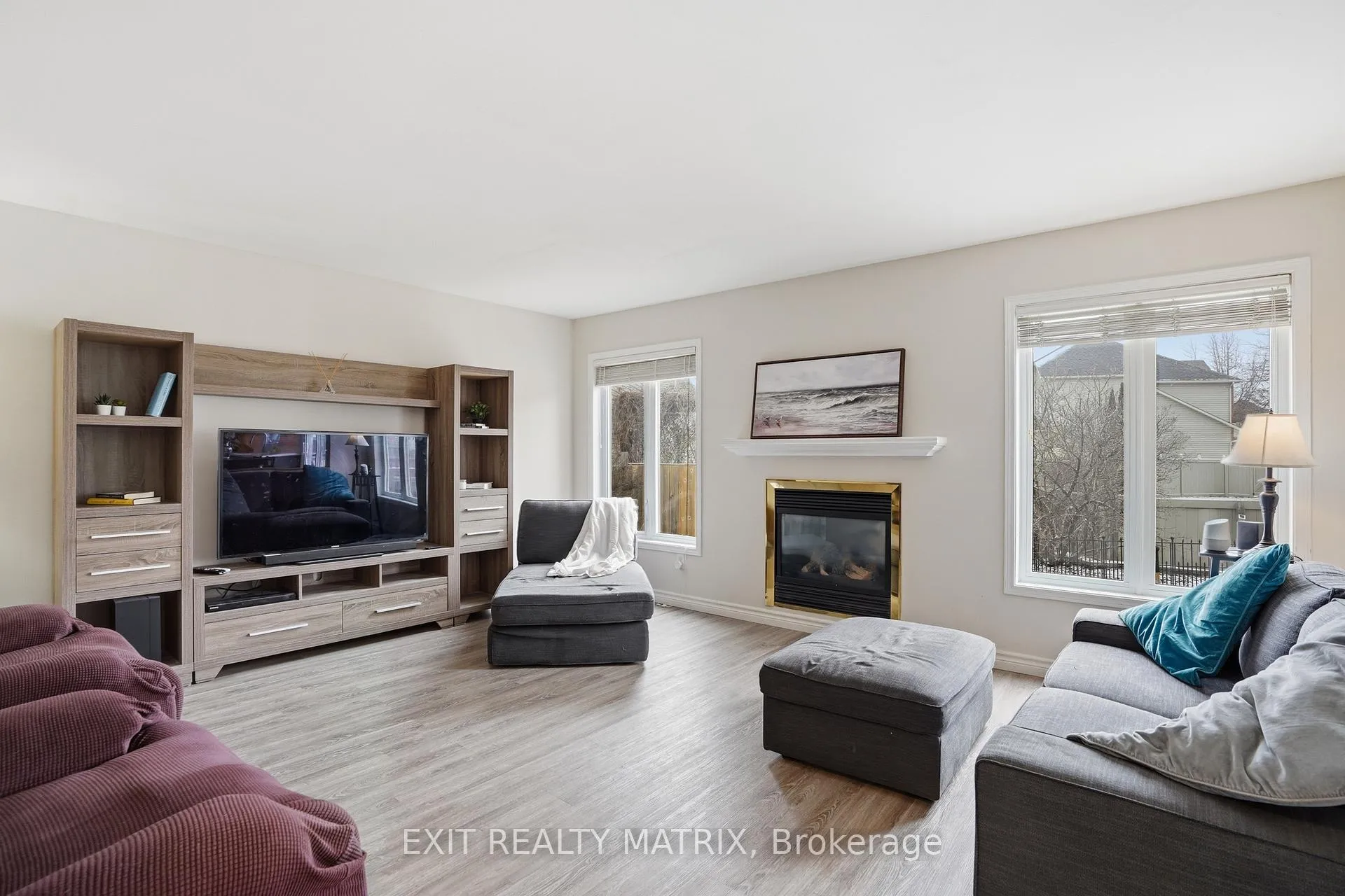 Photo 8 of 127 Marshfield Street, Ottawa, Avalon East — HOMEH