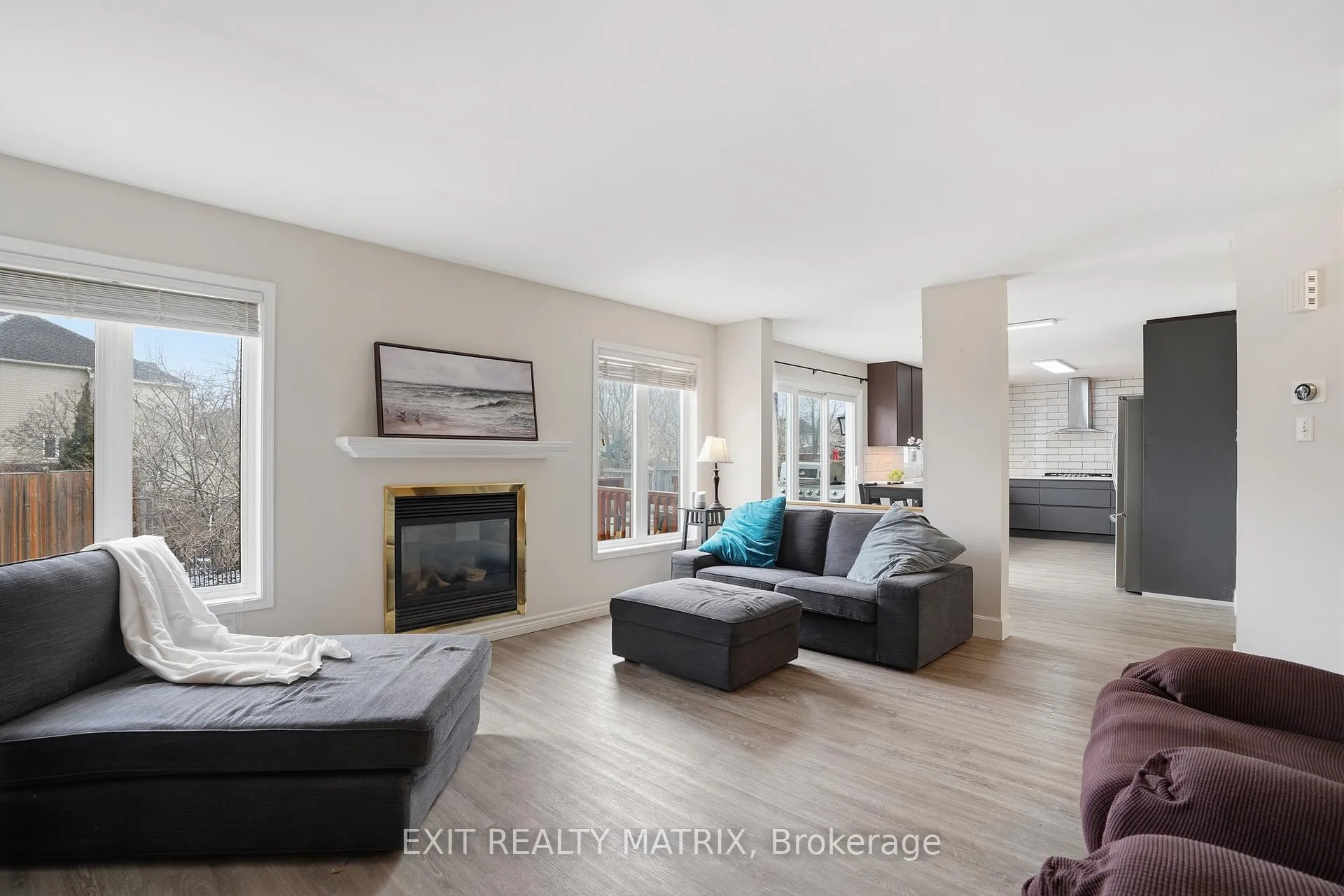 Photo 9 of 127 Marshfield Street, Ottawa, Avalon East — HOMEH