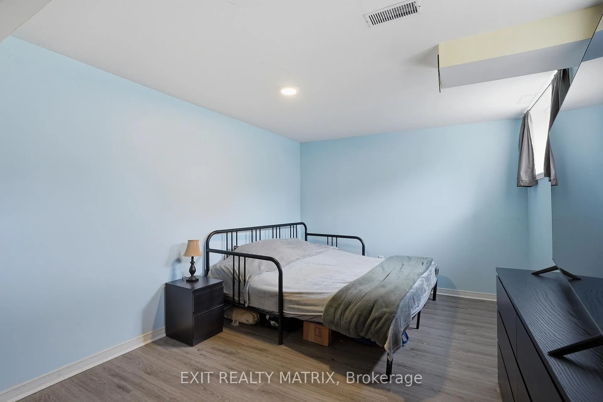 Photo 25 of 127 Marshfield Street, Ottawa, Avalon East — HOMEH