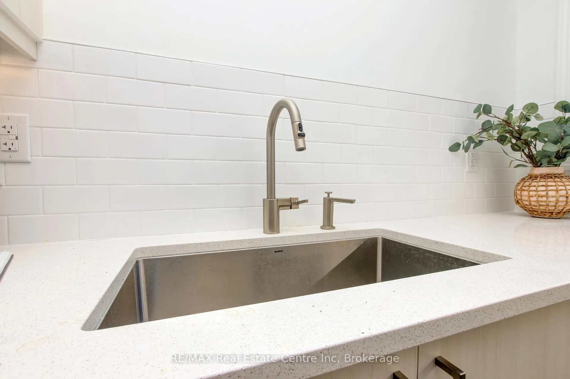 Photo 17 of 1701 Dance Court, Milton, Bowes — HOMEH