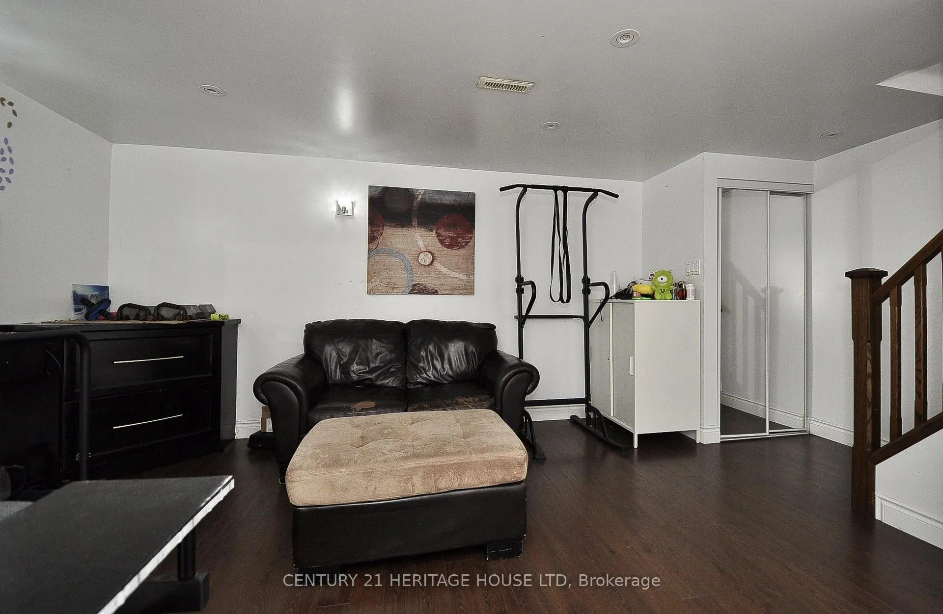 Photo 23 of 471 Strasburg Road, Kitchener, Alpine — HOMEH