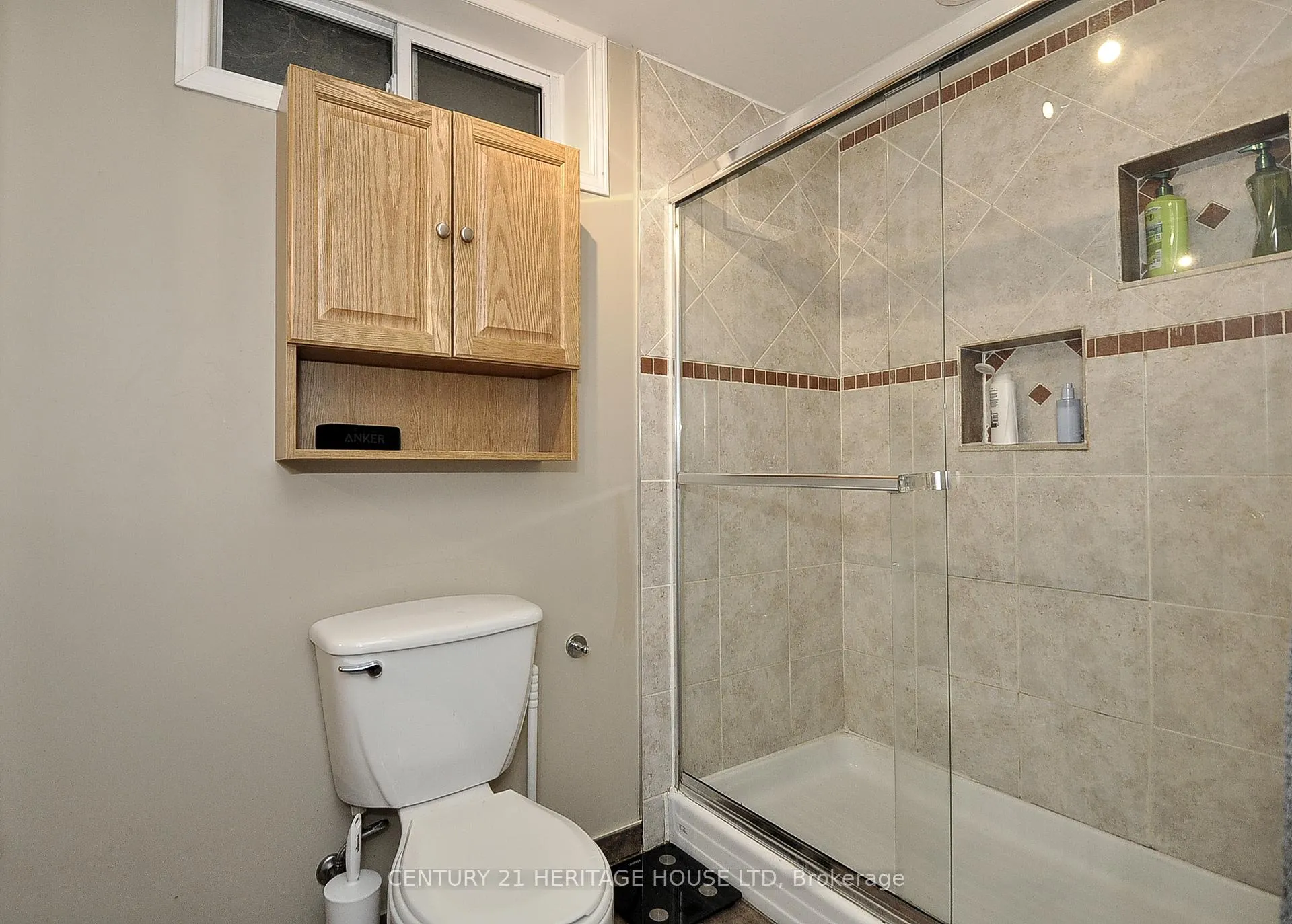Photo 26 of 471 Strasburg Road, Kitchener, Alpine — HOMEH