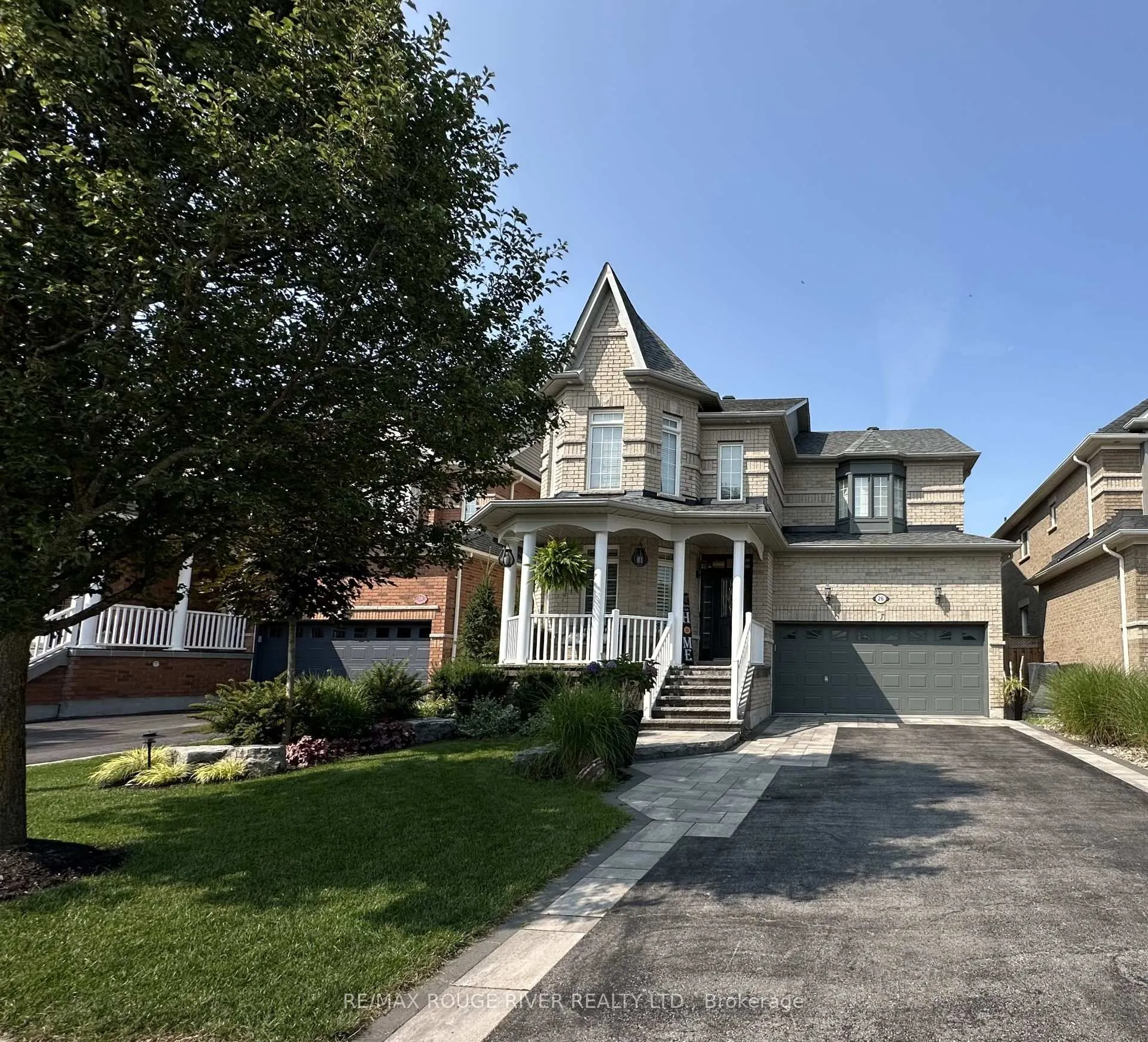 Photo 1 of 26 Corsham Drive, Whitby, Brooklin — HOMEH