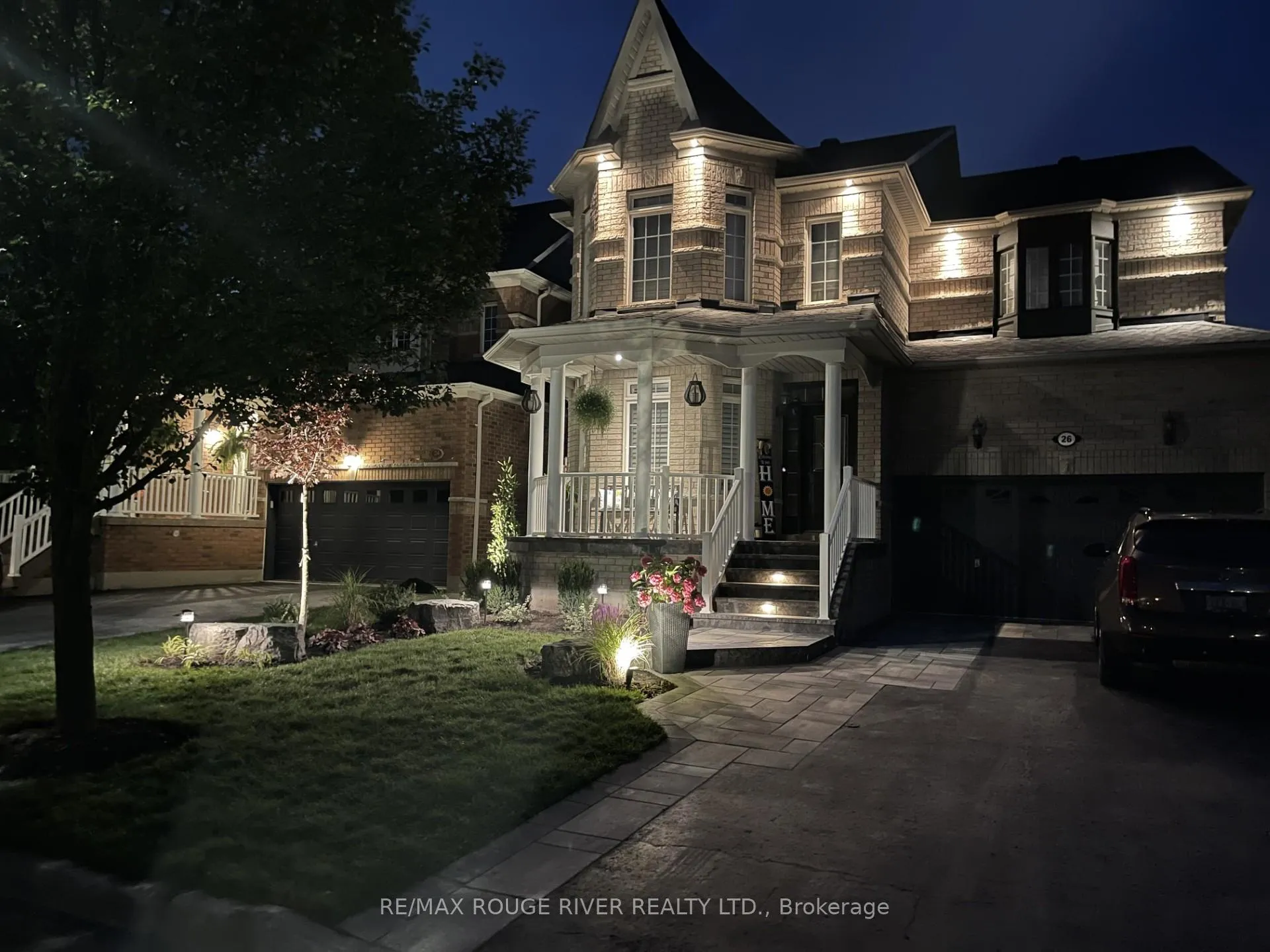 Photo 2 of 26 Corsham Drive, Whitby, Brooklin — HOMEH