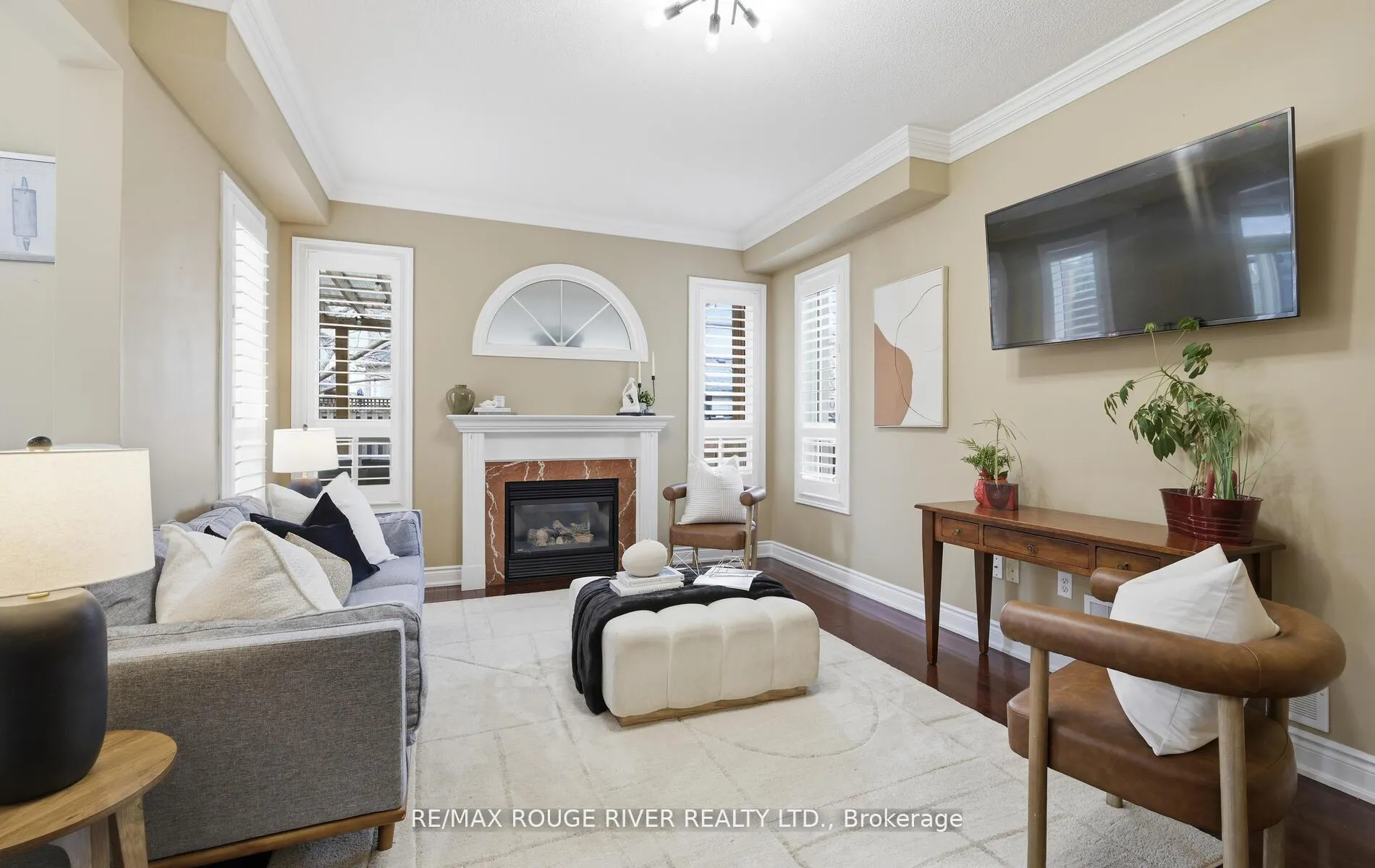 Photo 14 of 26 Corsham Drive, Whitby, Brooklin — HOMEH