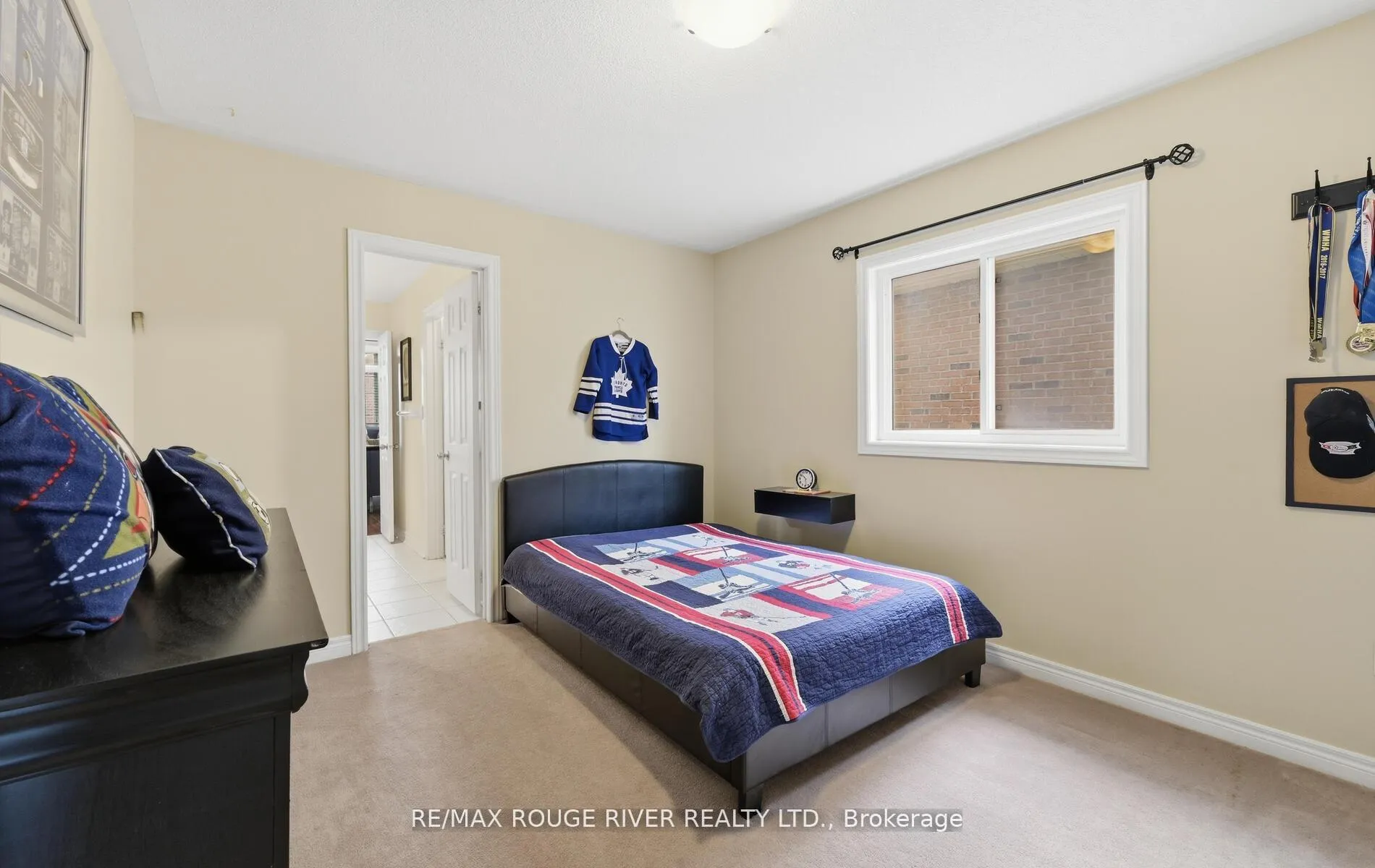 Photo 25 of 26 Corsham Drive, Whitby, Brooklin — HOMEH