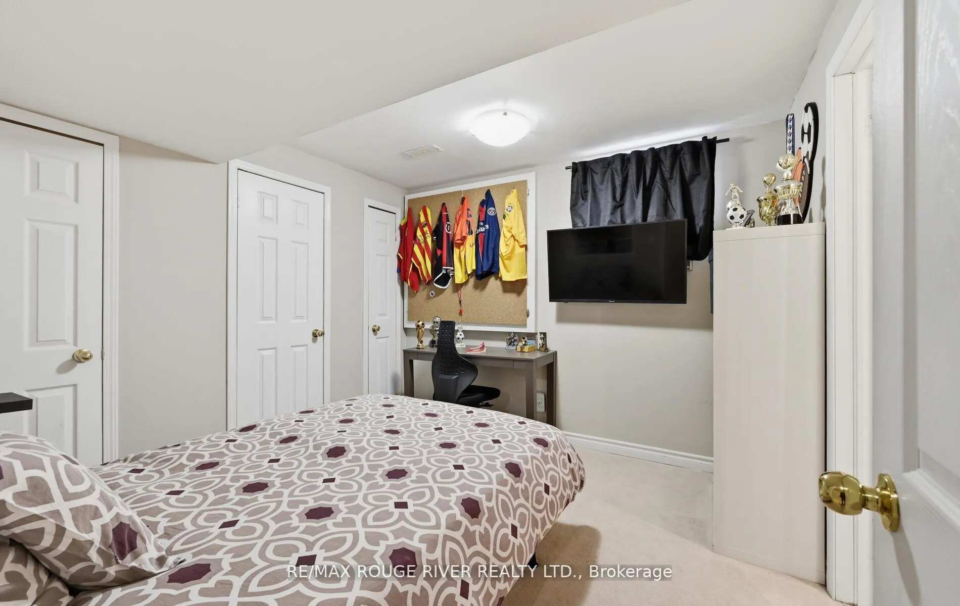 Photo 34 of 26 Corsham Drive, Whitby, Brooklin — HOMEH