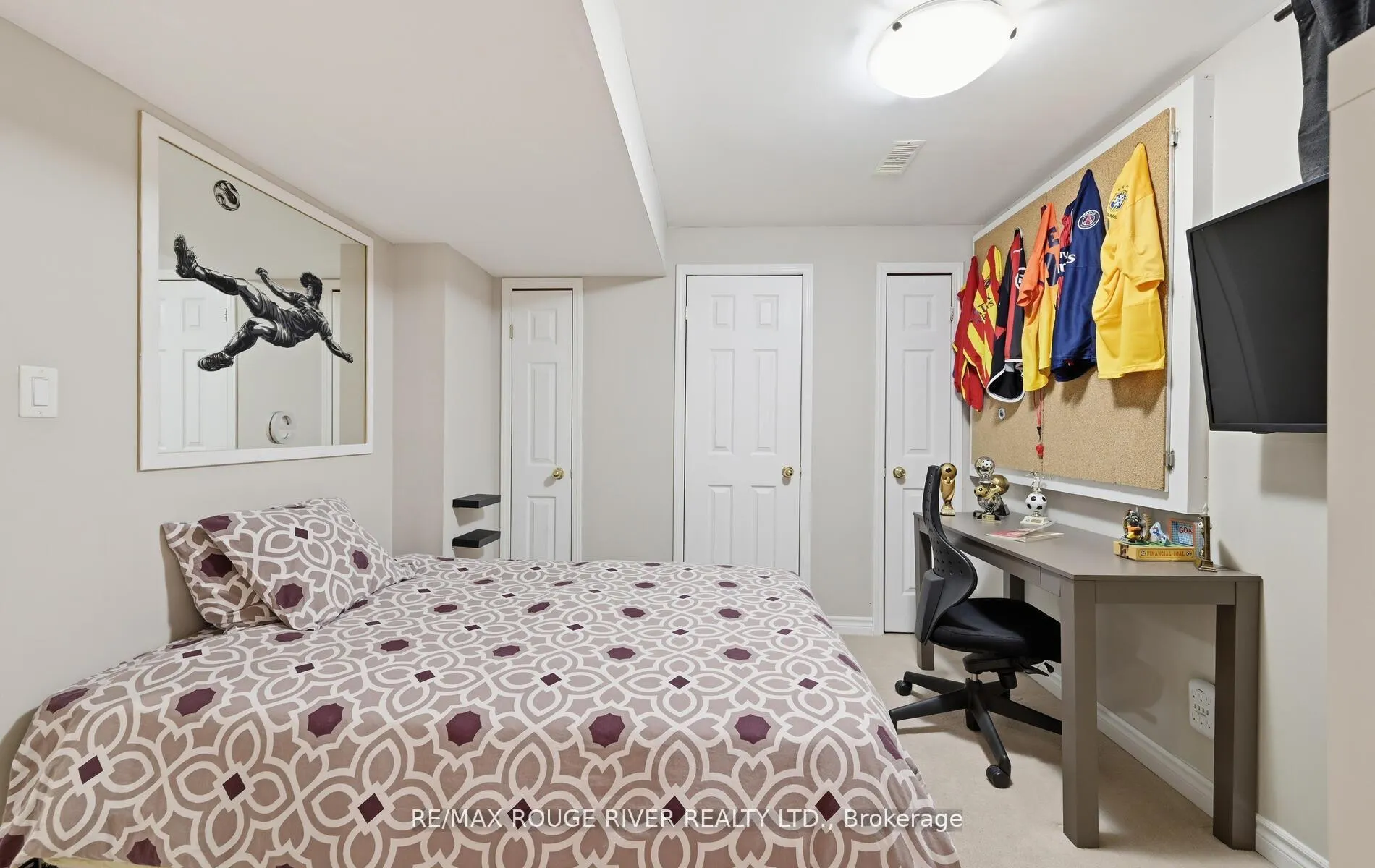 Photo 35 of 26 Corsham Drive, Whitby, Brooklin — HOMEH