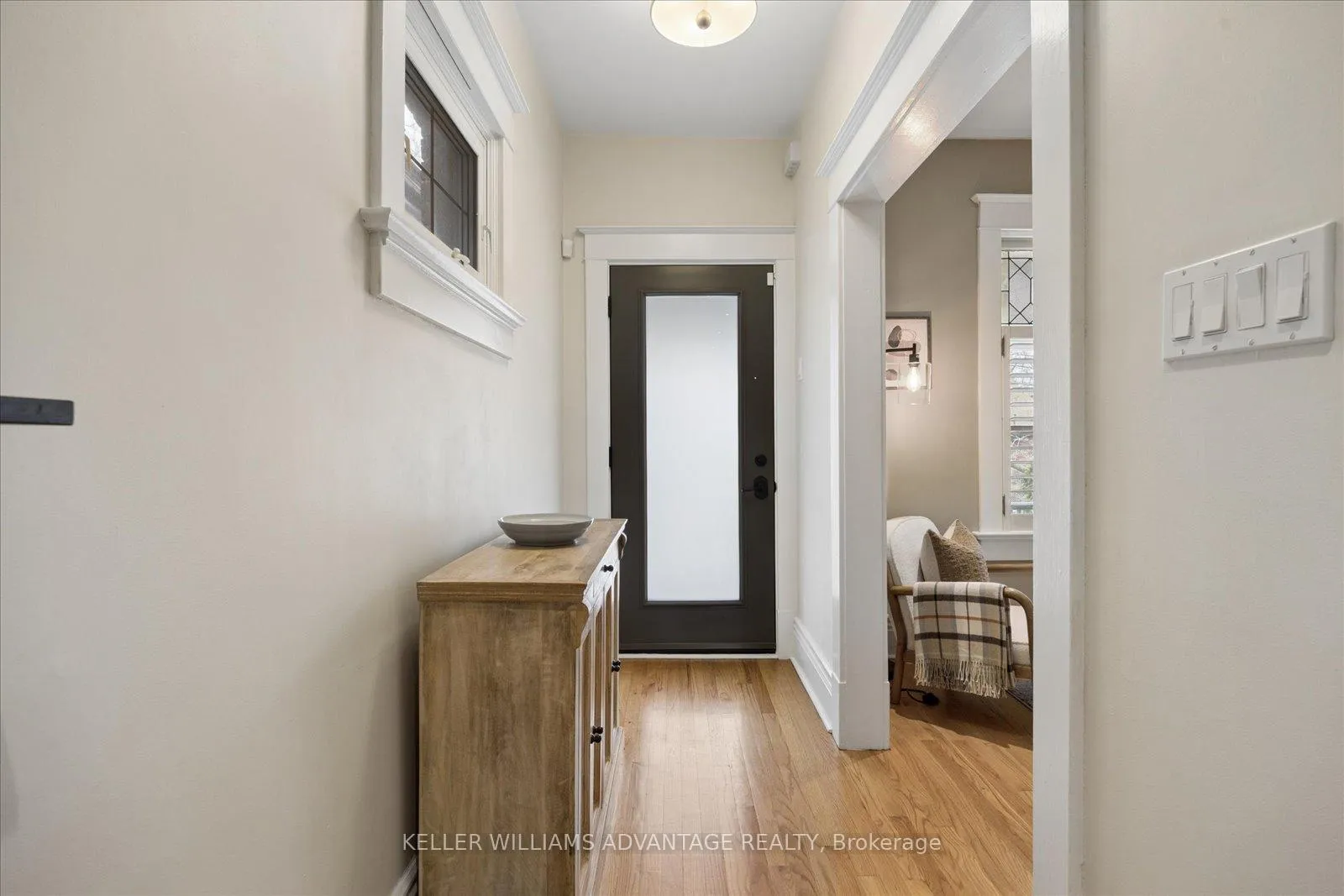 Photo 4 of 274 Waverley Road, Toronto, The Beaches — HOMEH