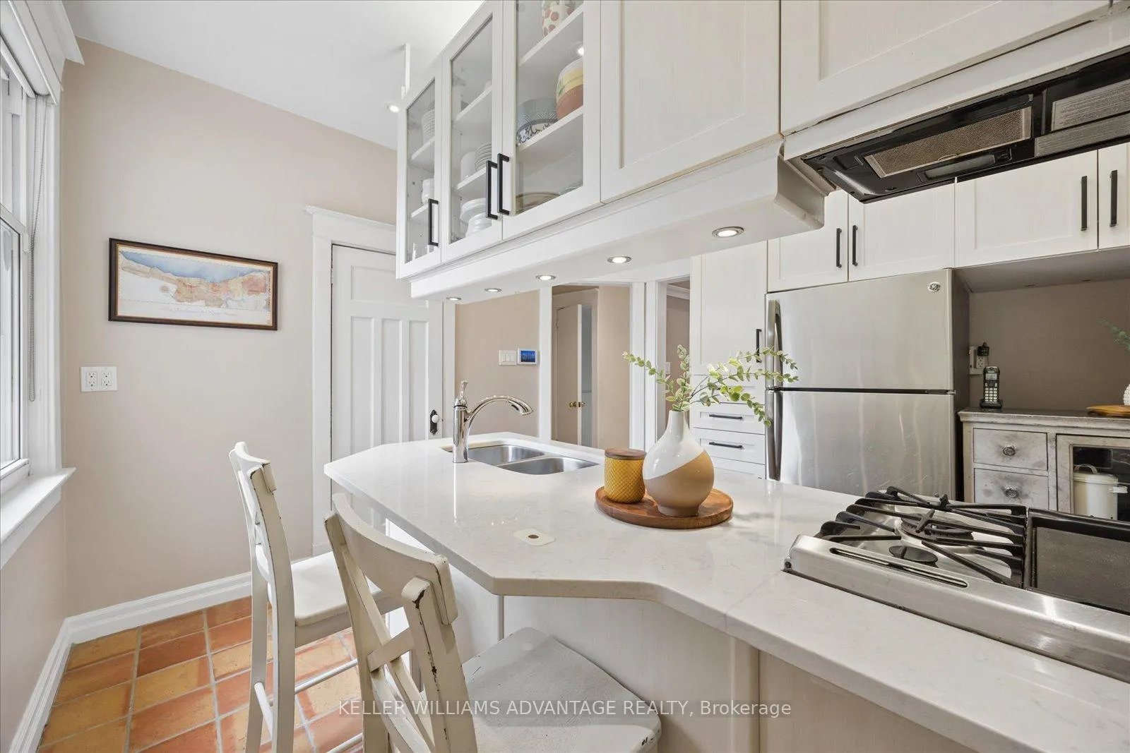 Photo 17 of 274 Waverley Road, Toronto, The Beaches — HOMEH