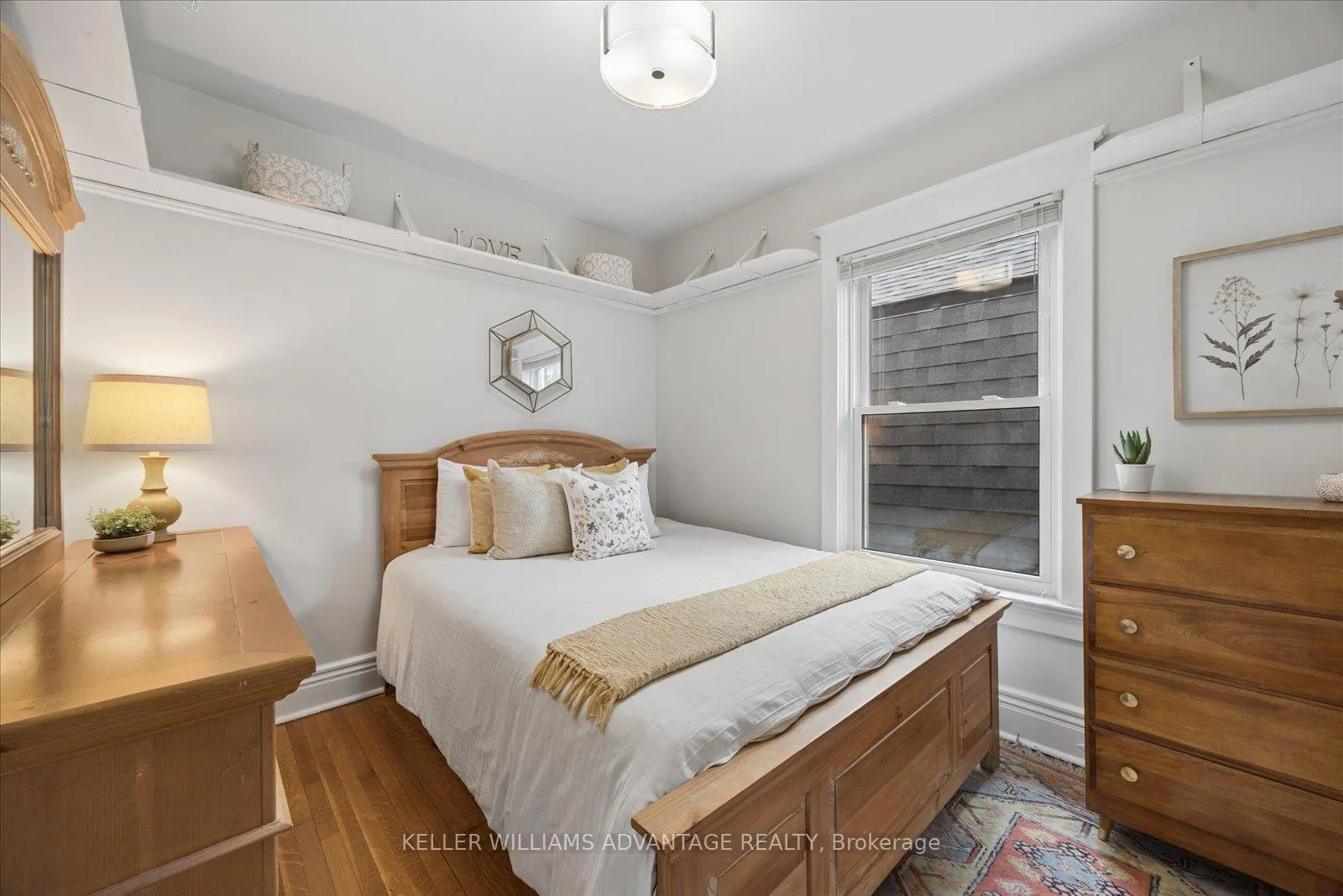Photo 21 of 274 Waverley Road, Toronto, The Beaches — HOMEH