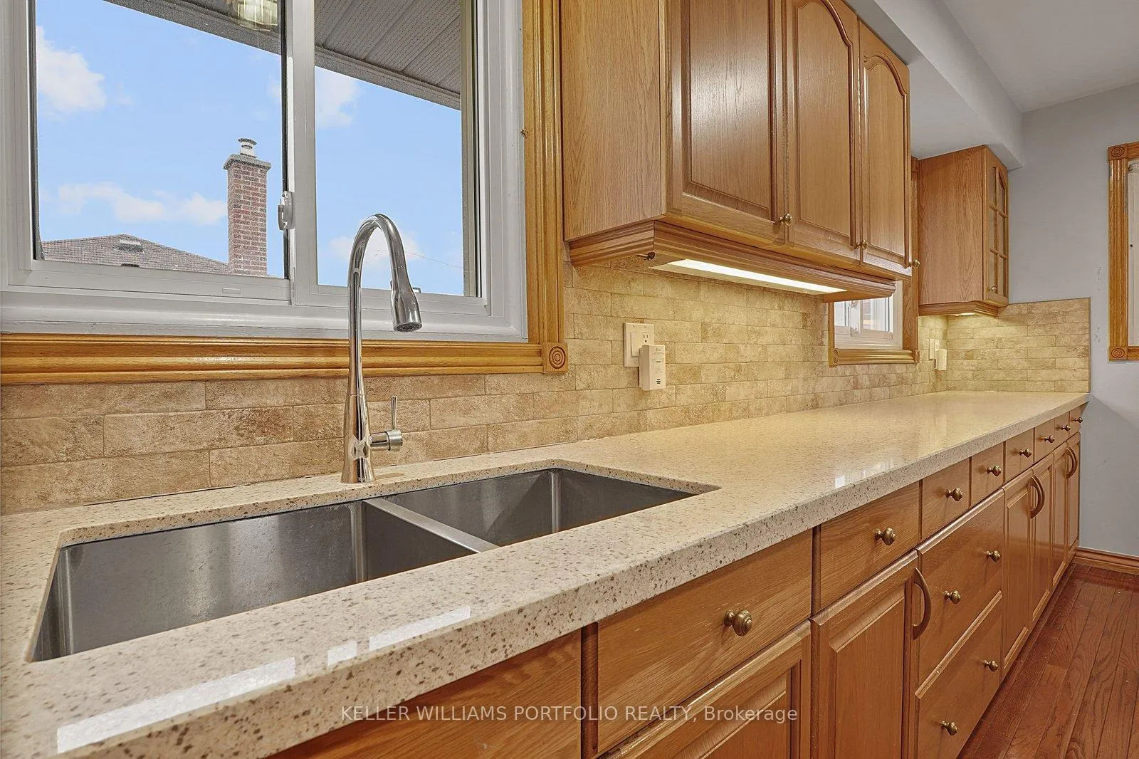 Photo 14 of 68 Athabasca Street, Oshawa, Donevan — HOMEH