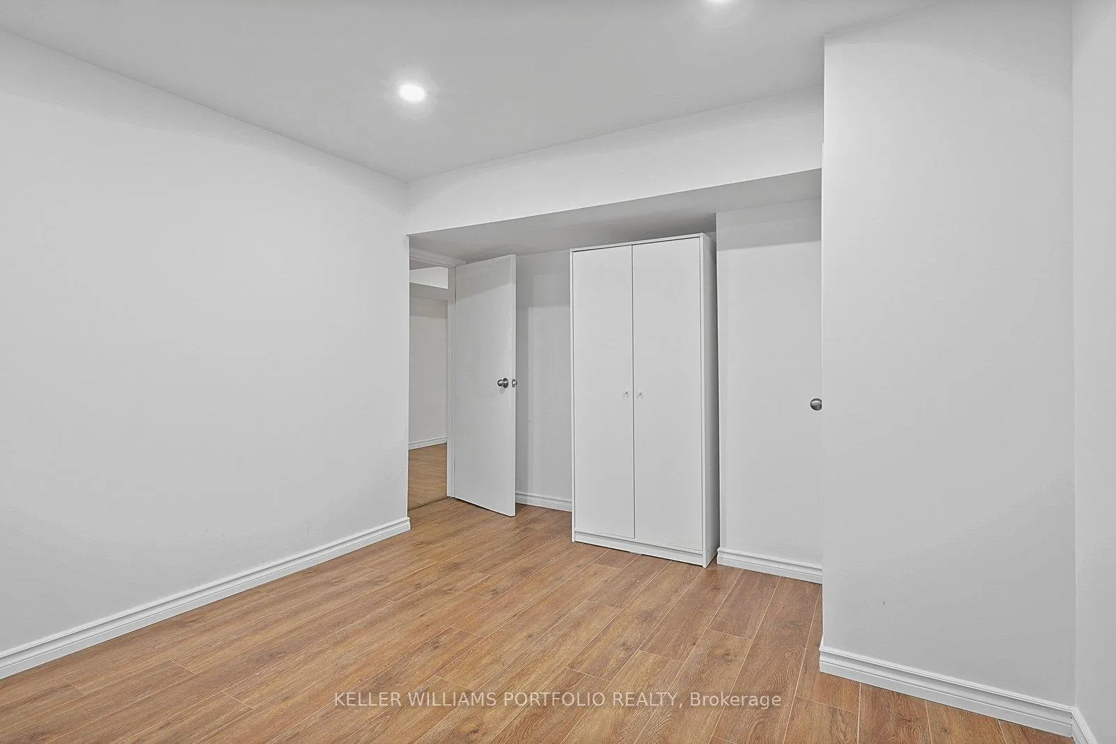 Photo 40 of 68 Athabasca Street, Oshawa, Donevan — HOMEH