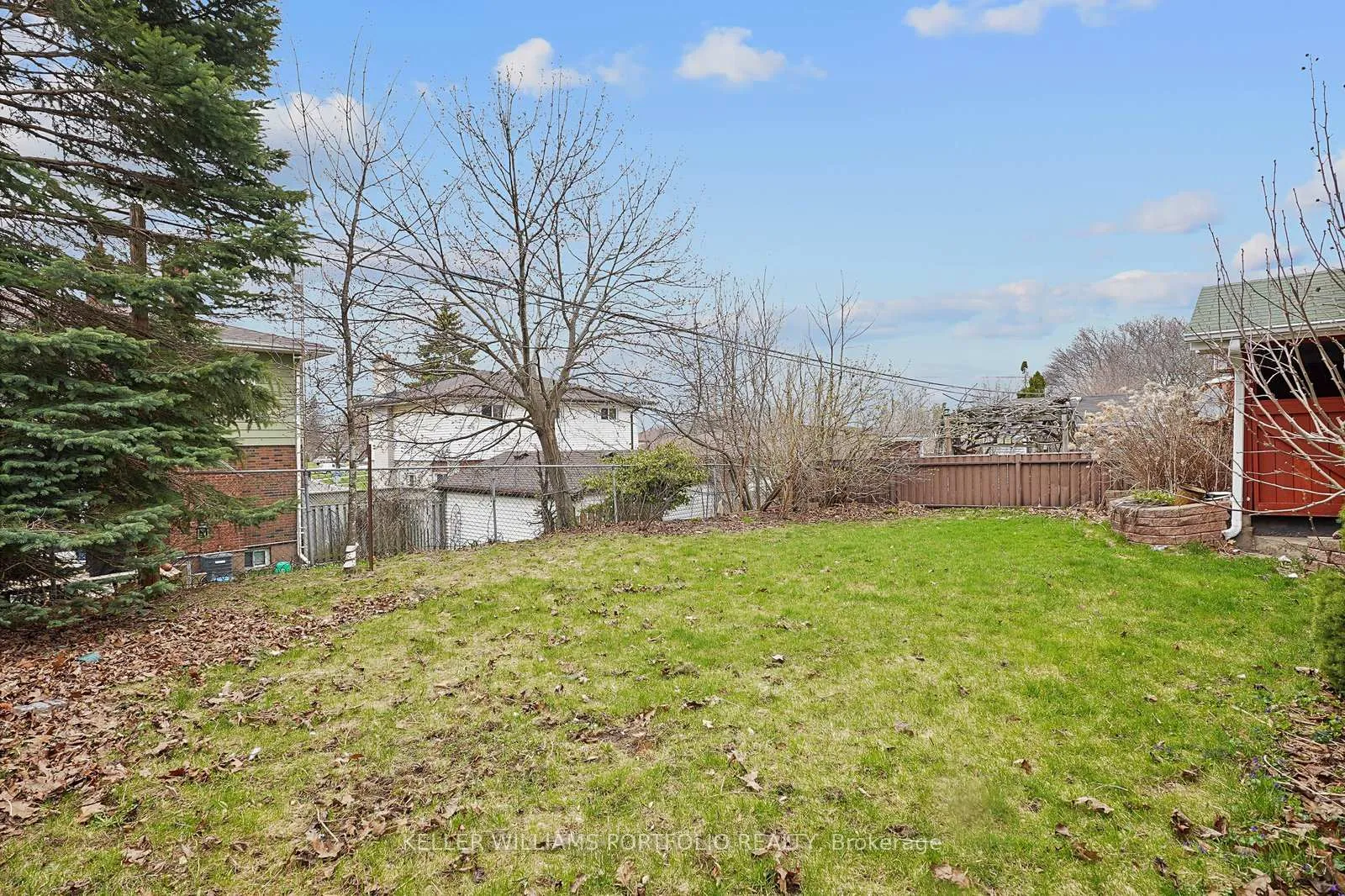Photo 49 of 68 Athabasca Street, Oshawa, Donevan — HOMEH