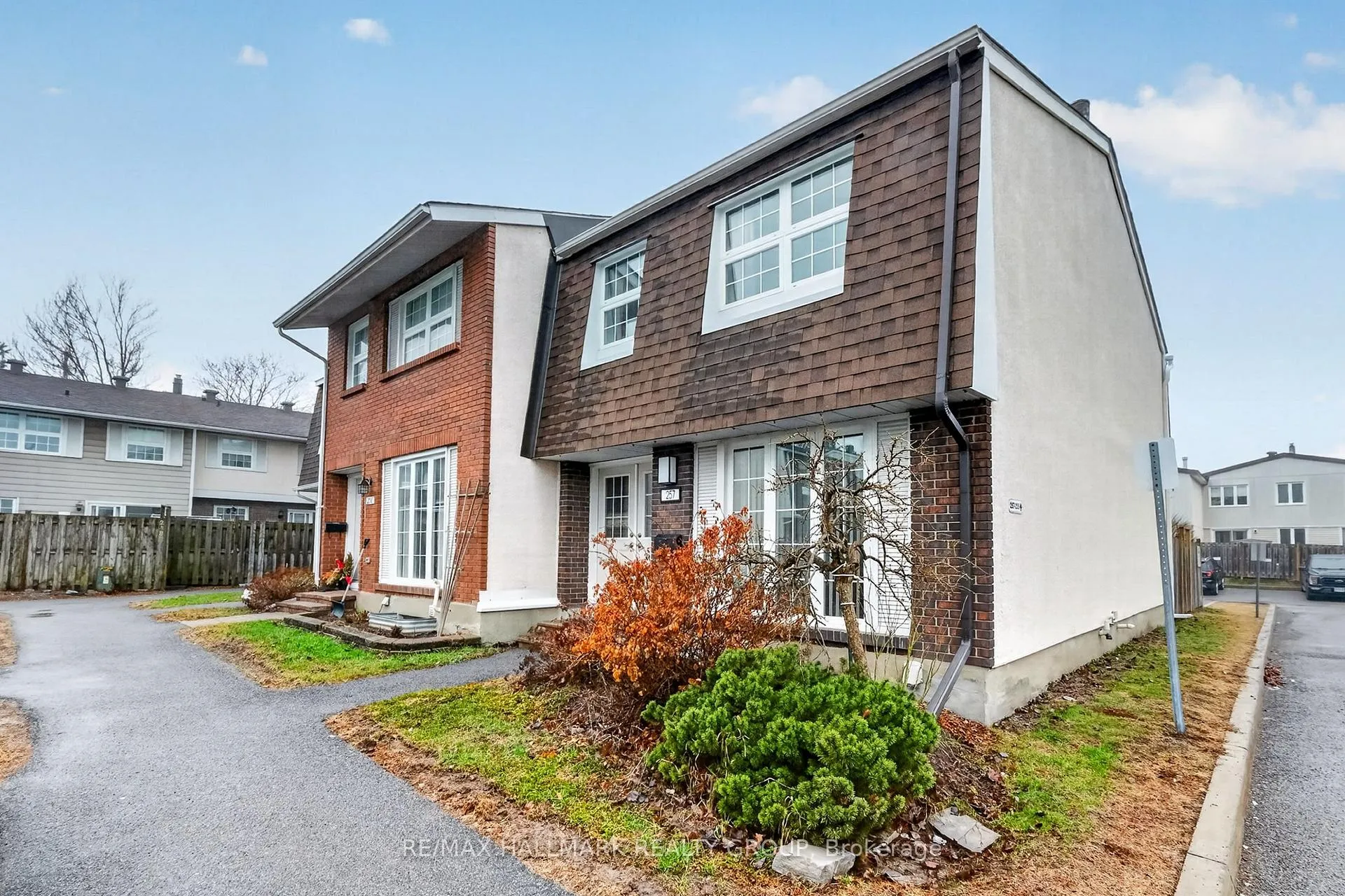 Photo 2 of Unit 257, 3310 Southgate Road, Ottawa, South Keys — HOMEH