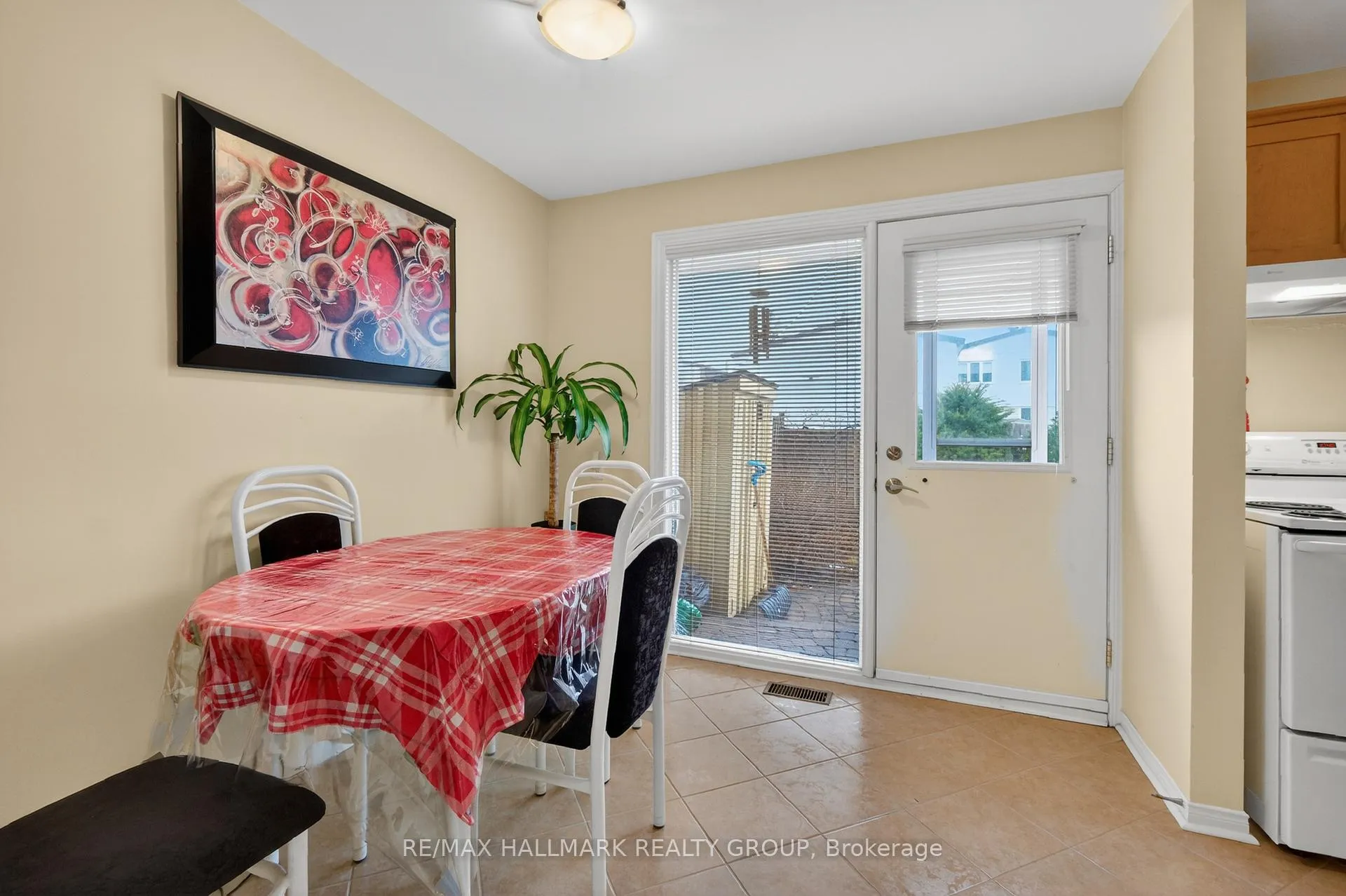 Photo 10 of Unit 257, 3310 Southgate Road, Ottawa, South Keys — HOMEH