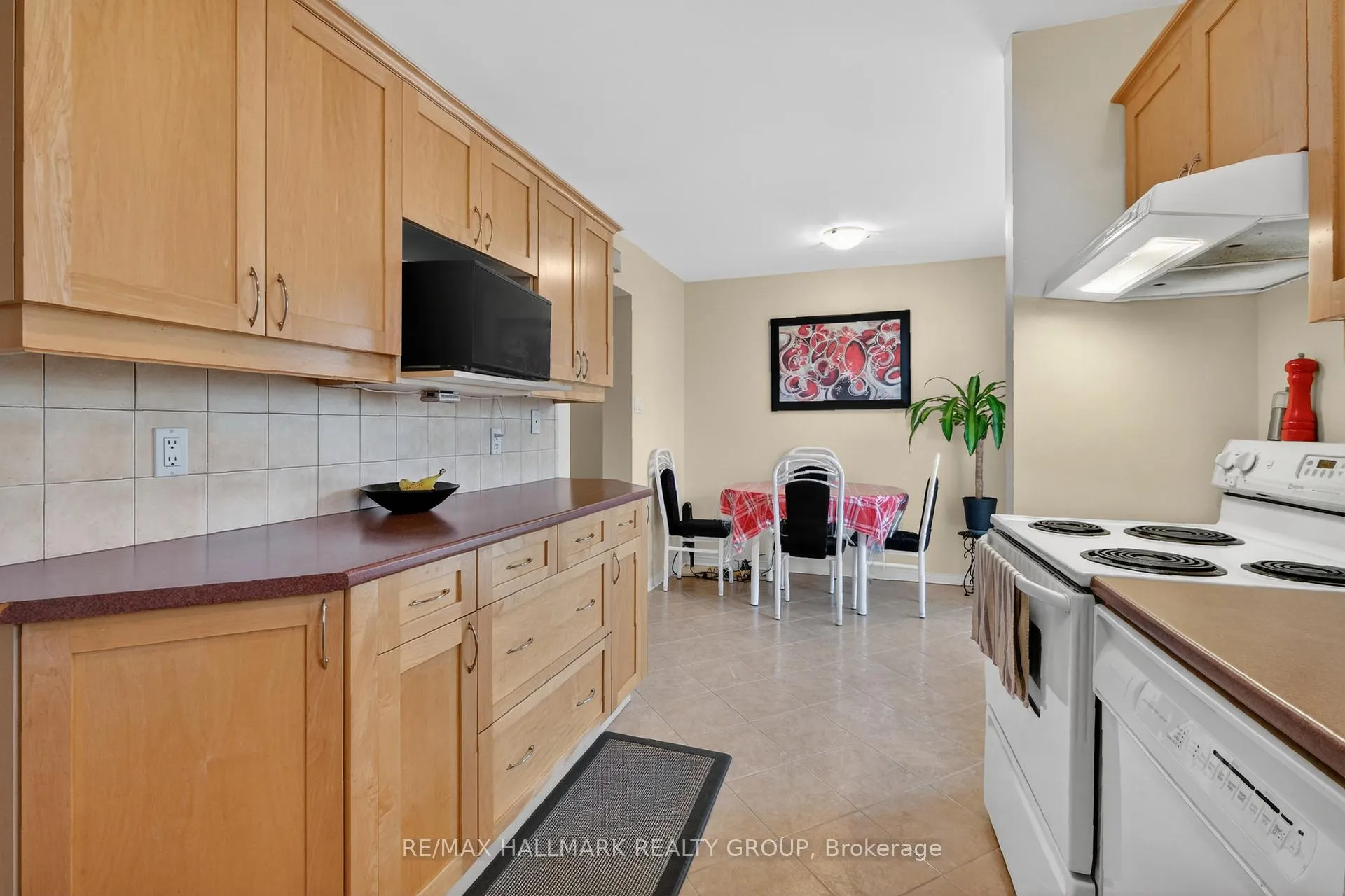 Photo 14 of Unit 257, 3310 Southgate Road, Ottawa, South Keys — HOMEH