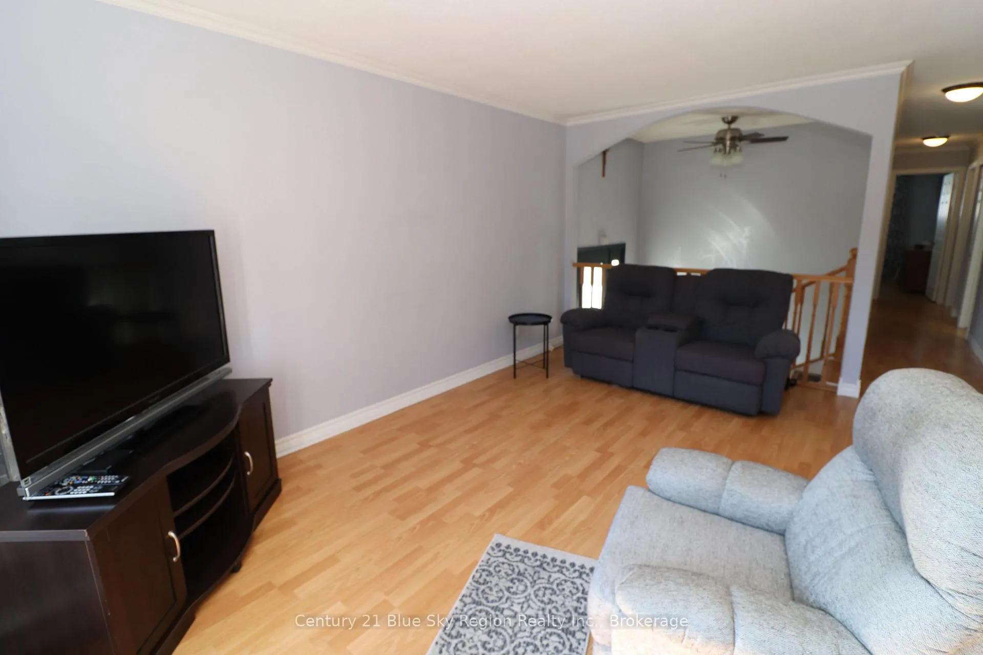 Photo 5 of 85 Whitney Avenue, North Bay, Ferris — HOMEH