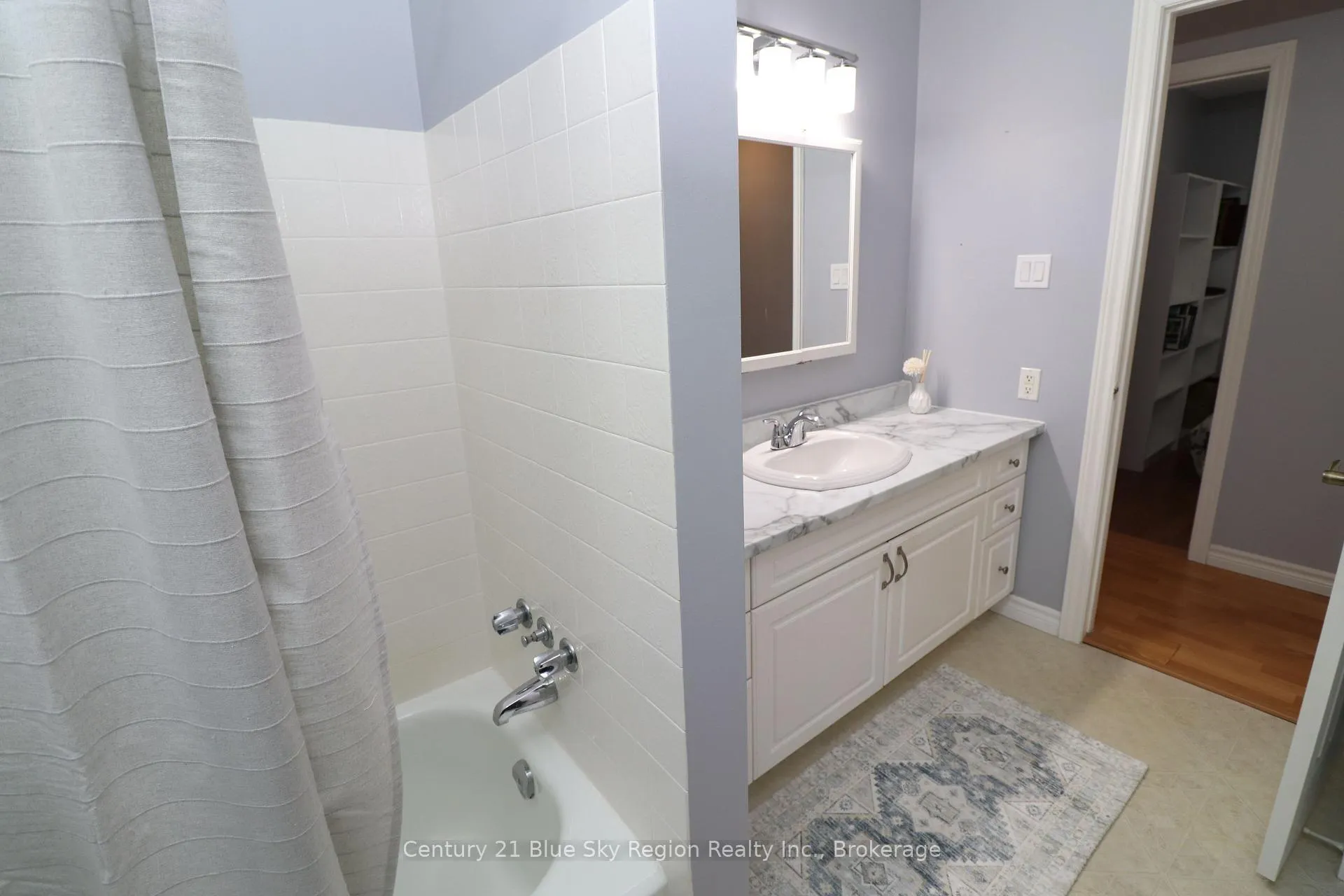 Photo 19 of 85 Whitney Avenue, North Bay, Ferris — HOMEH