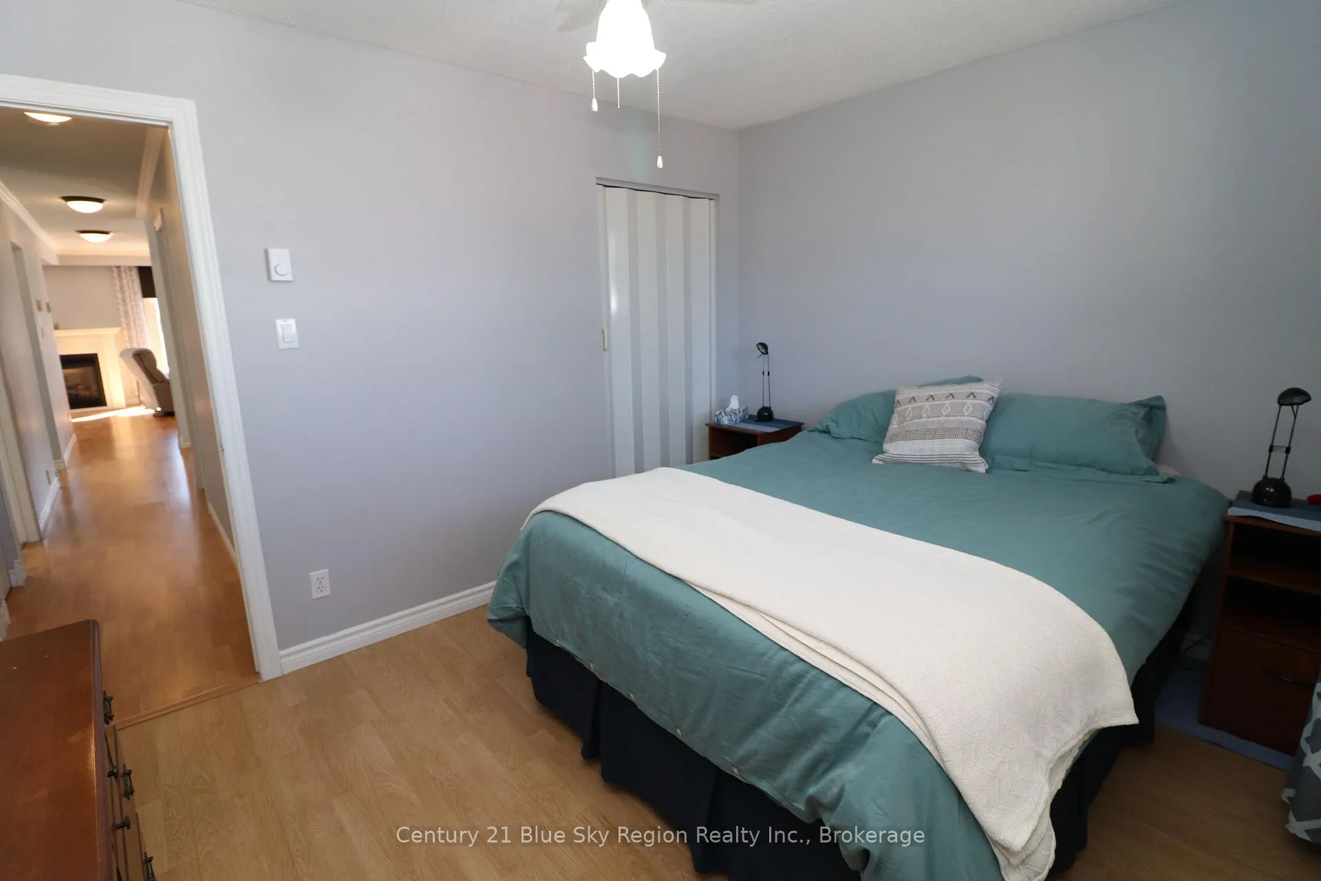 Photo 24 of 85 Whitney Avenue, North Bay, Ferris — HOMEH