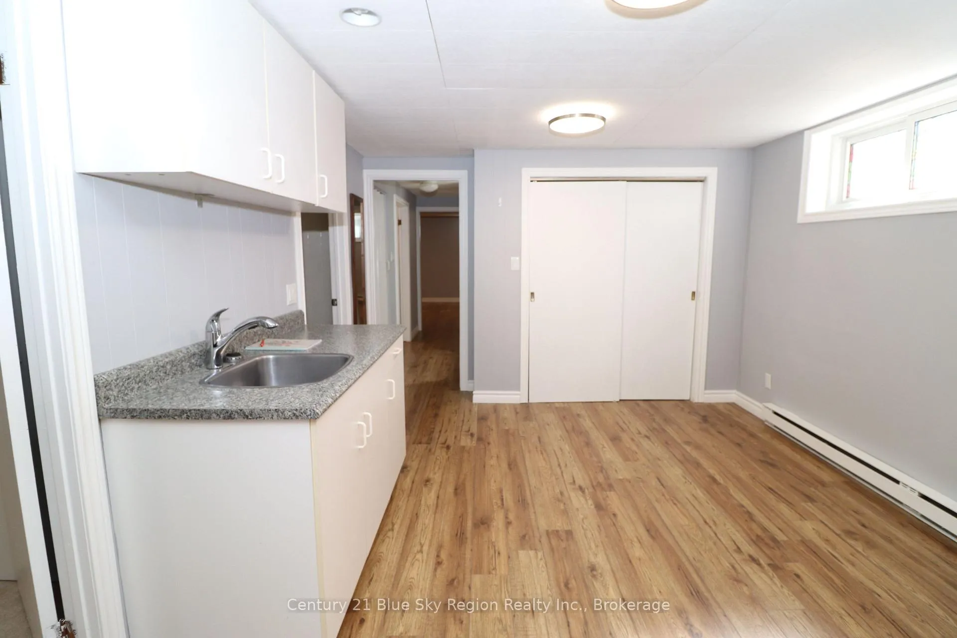 Photo 27 of 85 Whitney Avenue, North Bay, Ferris — HOMEH