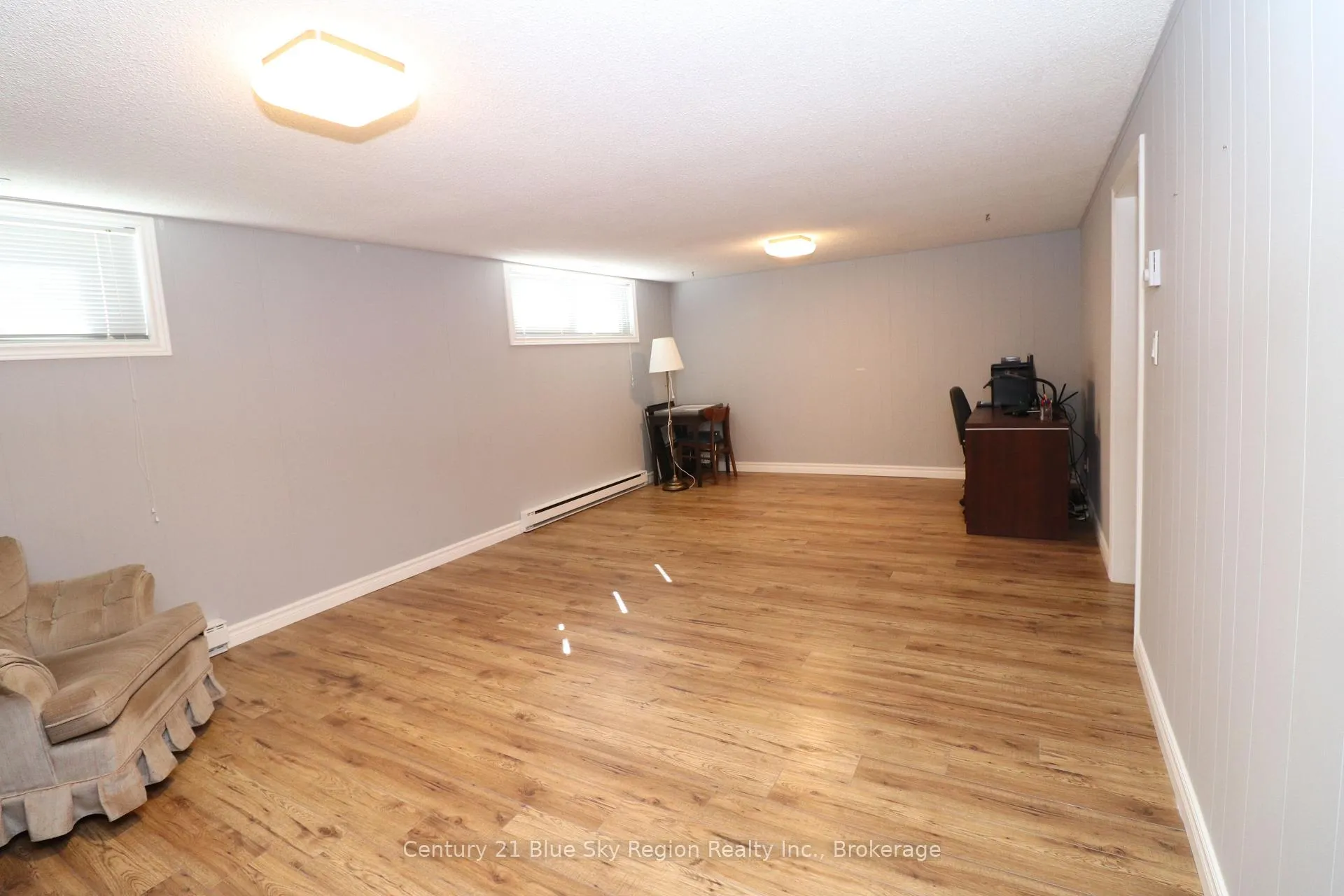 Photo 36 of 85 Whitney Avenue, North Bay, Ferris — HOMEH