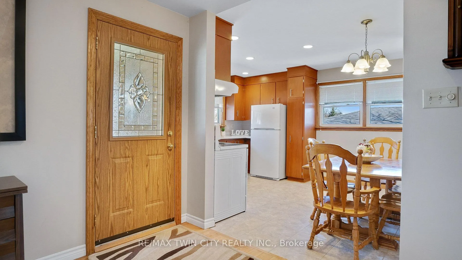 Photo 6 of 159 Elkington Drive, Kitchener — HOMEH