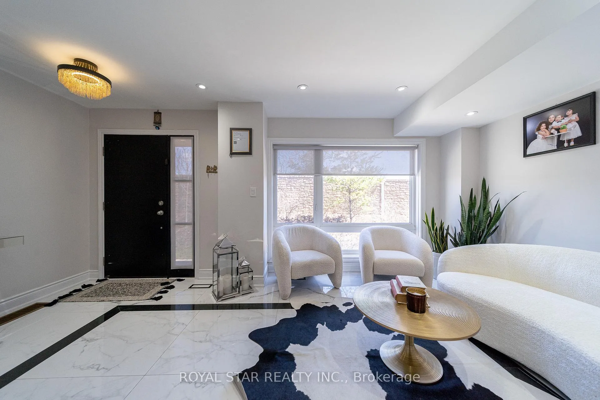 Photo 8 of 143 Carpaccio Avenue, Vaughan, Vellore Village — HOMEH