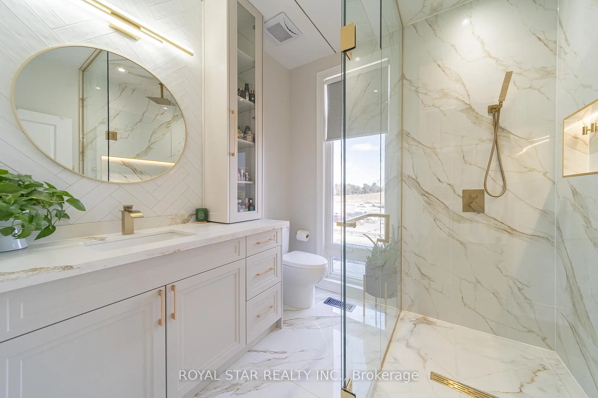Photo 34 of 143 Carpaccio Avenue, Vaughan, Vellore Village — HOMEH