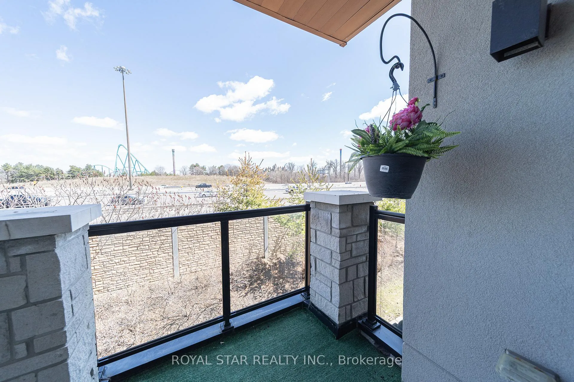 Photo 36 of 143 Carpaccio Avenue, Vaughan, Vellore Village — HOMEH