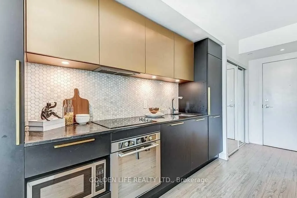 Photo 7 of Unit 3310, 85 Wood Street, Toronto, Church-Yonge Corridor — HOMEH