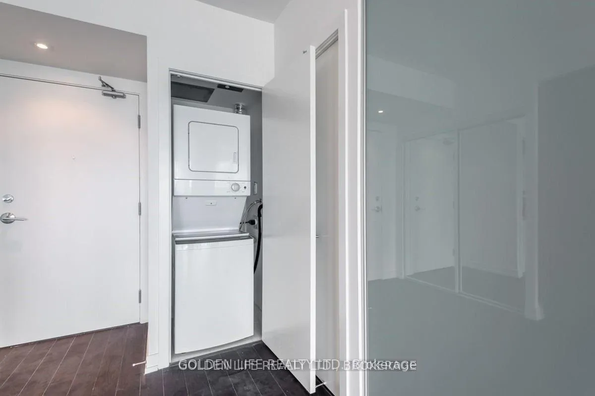 Photo 14 of Unit 3310, 85 Wood Street, Toronto, Church-Yonge Corridor — HOMEH