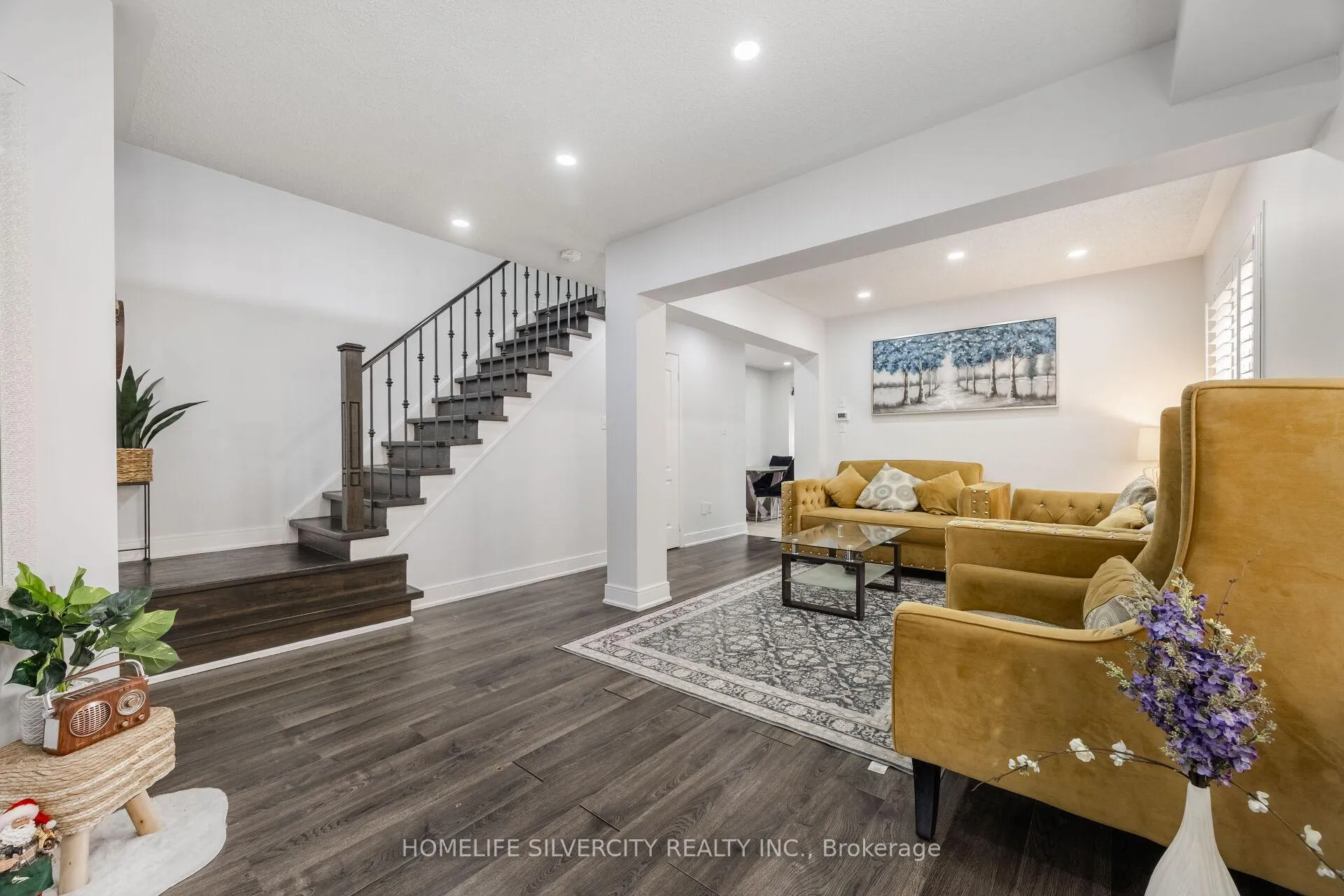 Photo 7 of 67 Sweet Clover Crescent, Brampton, Sandringham-Wellington — HOMEH
