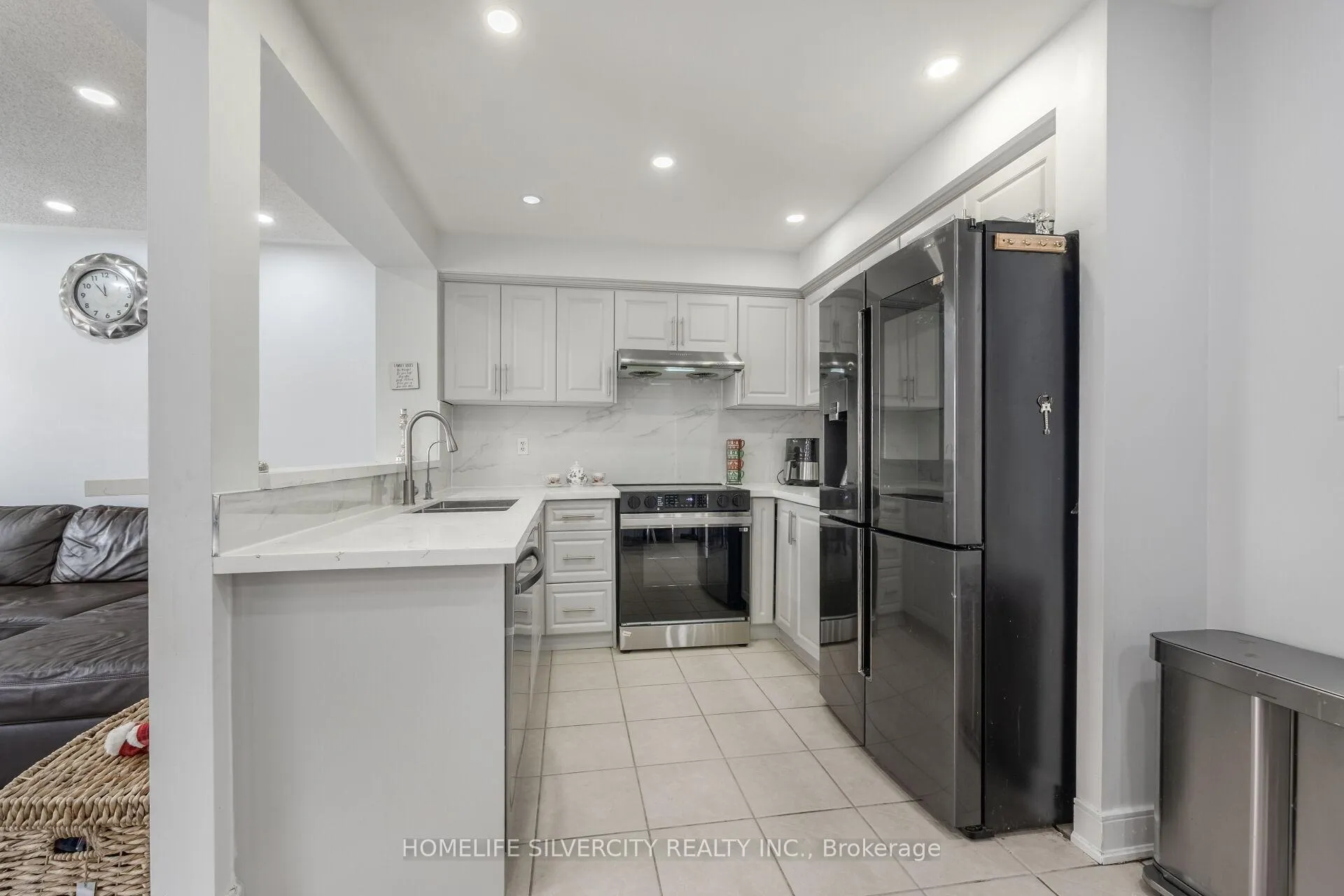 Photo 12 of 67 Sweet Clover Crescent, Brampton, Sandringham-Wellington — HOMEH