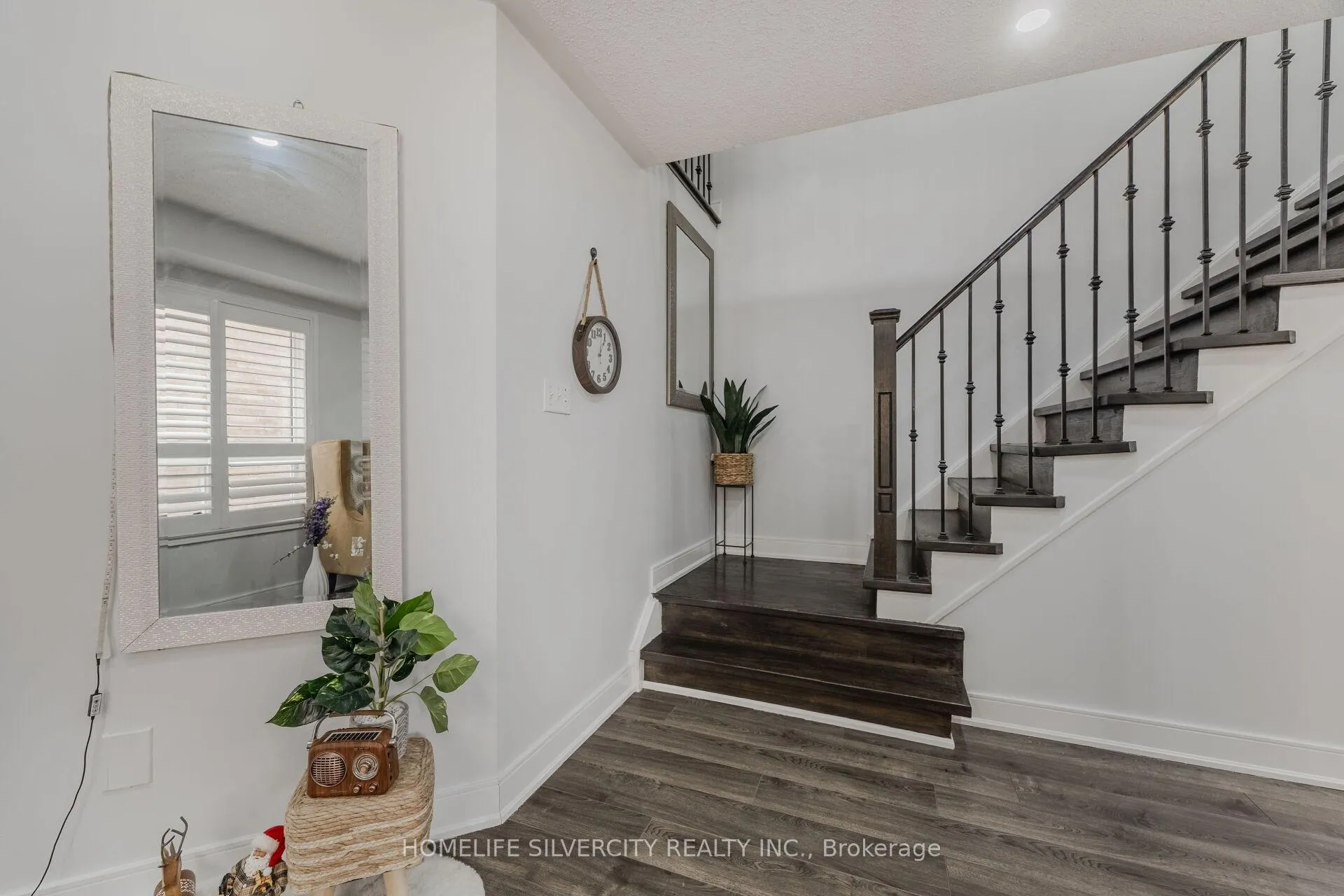 Photo 22 of 67 Sweet Clover Crescent, Brampton, Sandringham-Wellington — HOMEH