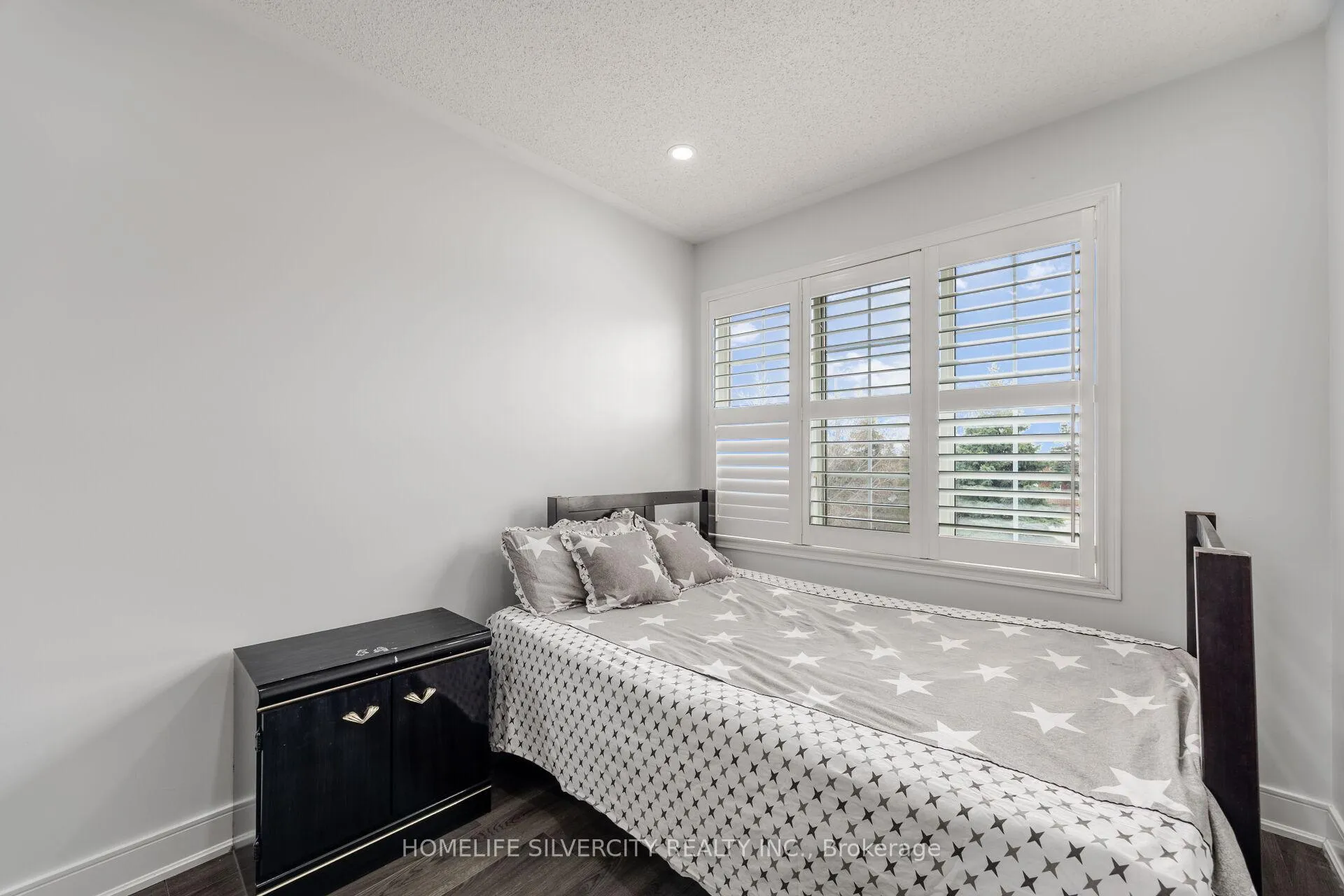 Photo 33 of 67 Sweet Clover Crescent, Brampton, Sandringham-Wellington — HOMEH