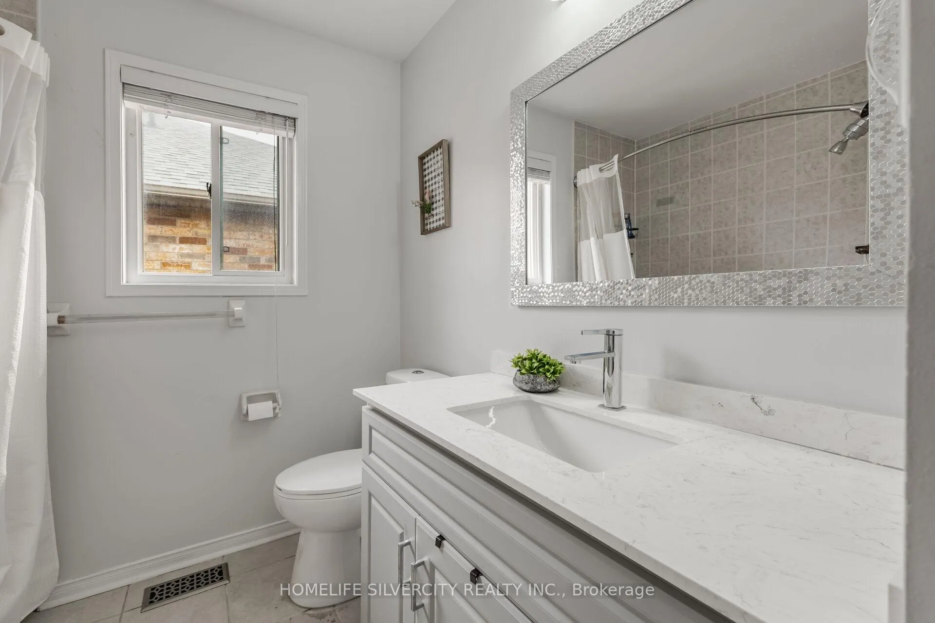 Photo 34 of 67 Sweet Clover Crescent, Brampton, Sandringham-Wellington — HOMEH