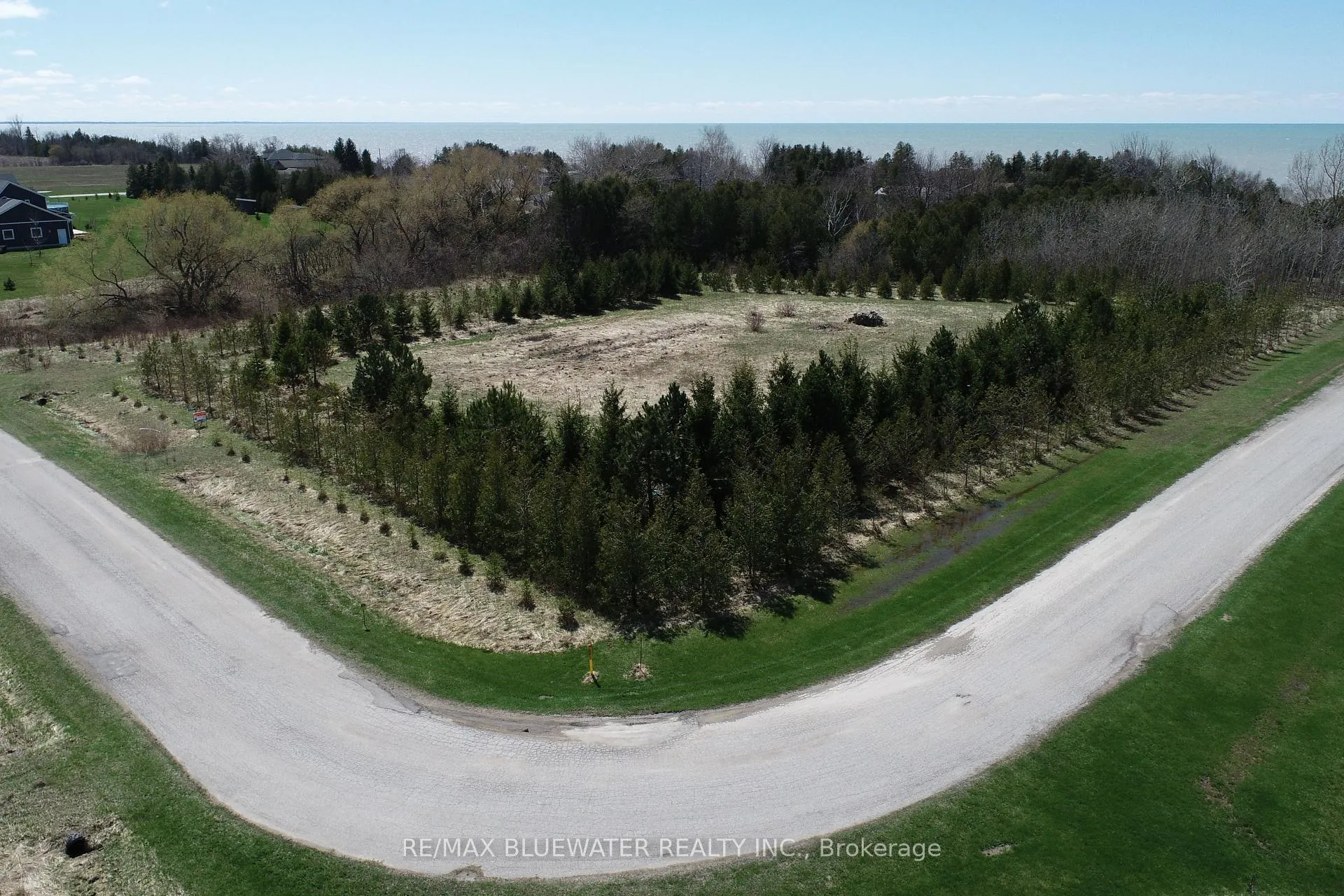 Photo 4 of 73617 Laporte Street, Bluewater, Stanley — HOMEH