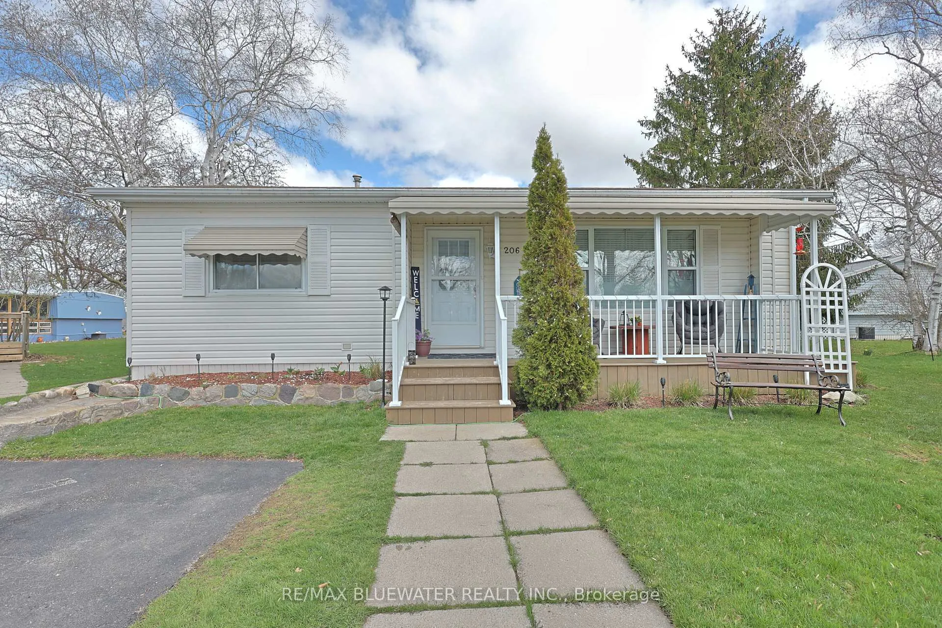 Photo 1 of 206 Biltmore Drive, South Huron, Stephen — HOMEH