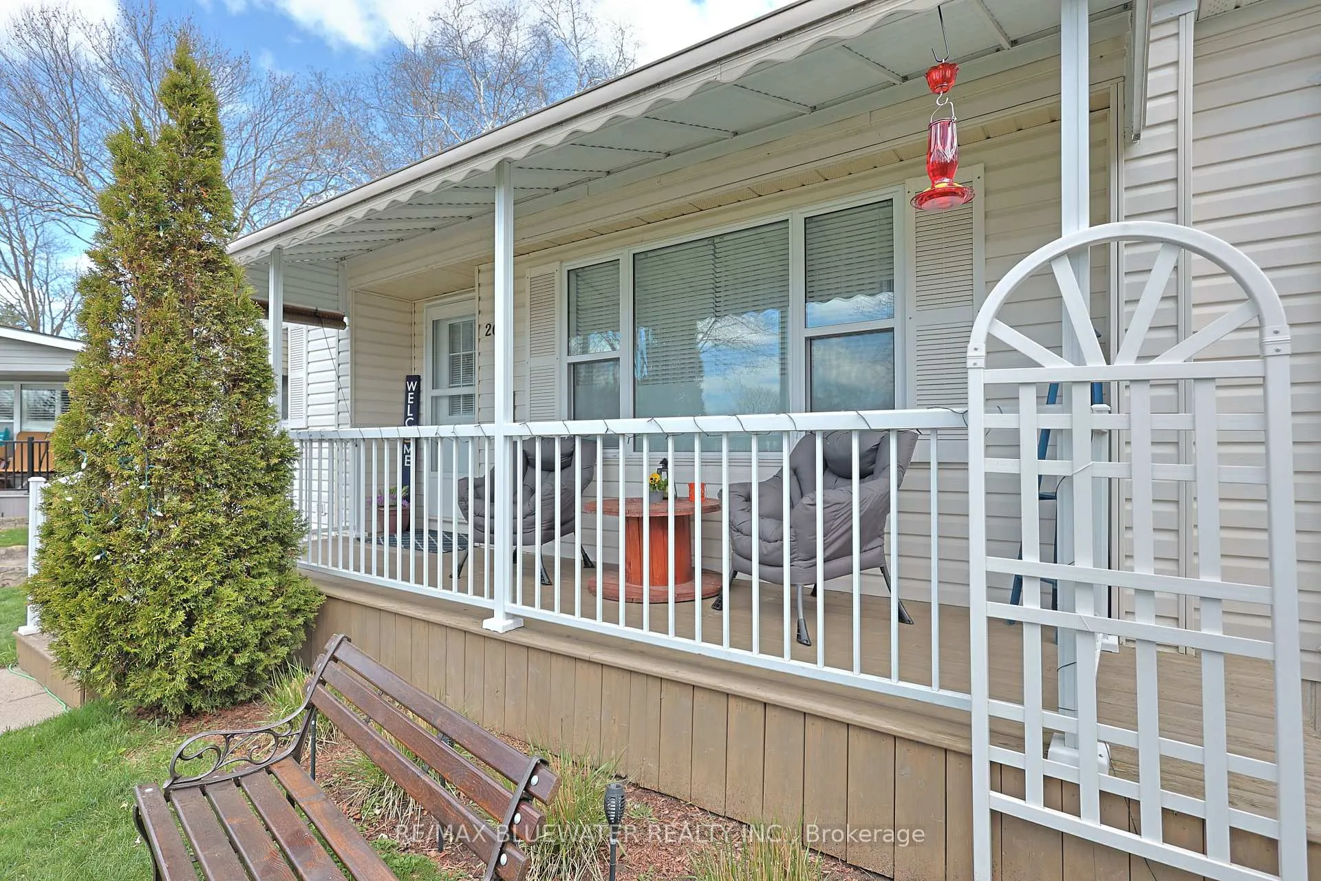 Photo 5 of 206 Biltmore Drive, South Huron, Stephen — HOMEH