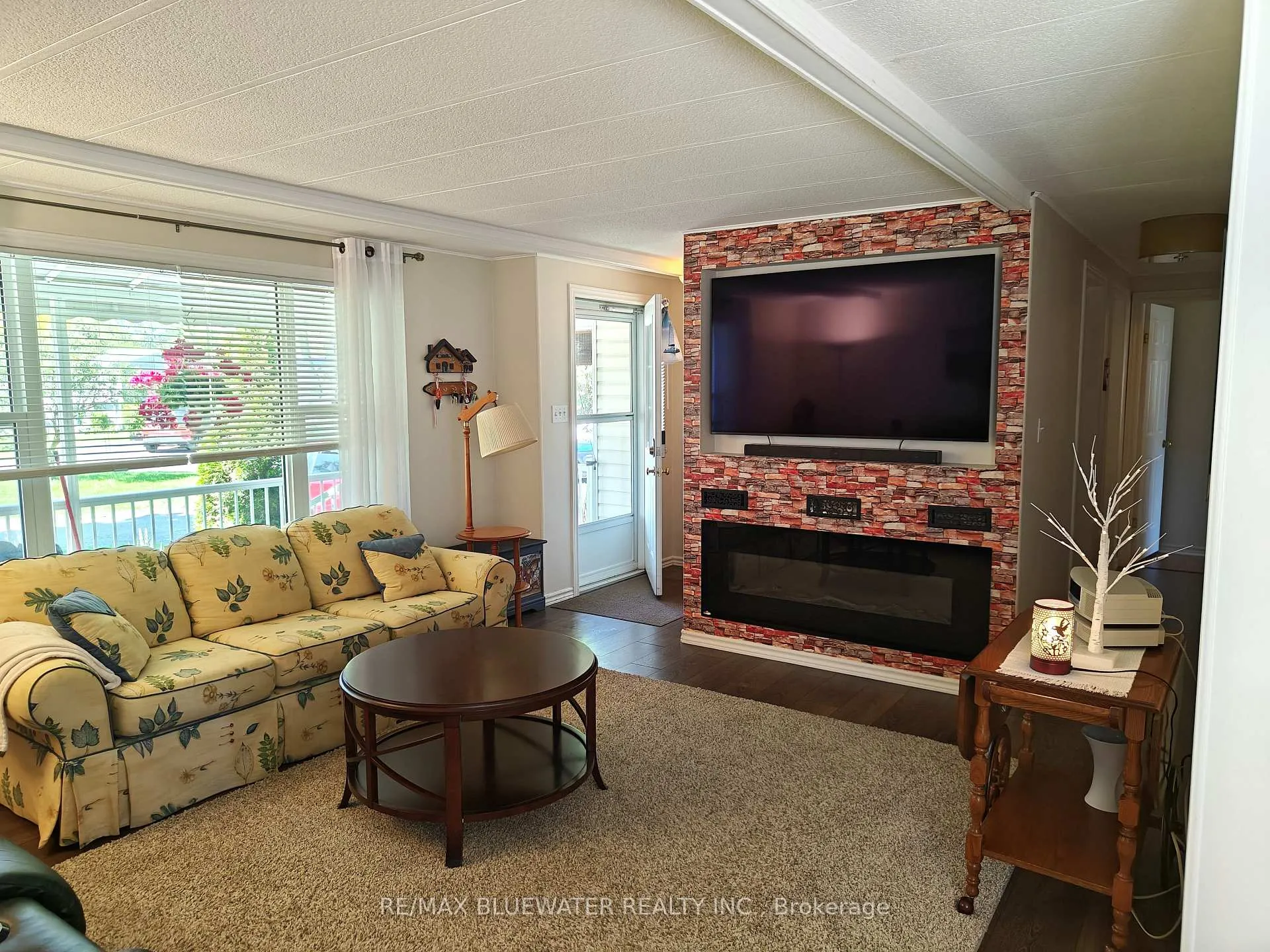 Photo 6 of 206 Biltmore Drive, South Huron, Stephen — HOMEH