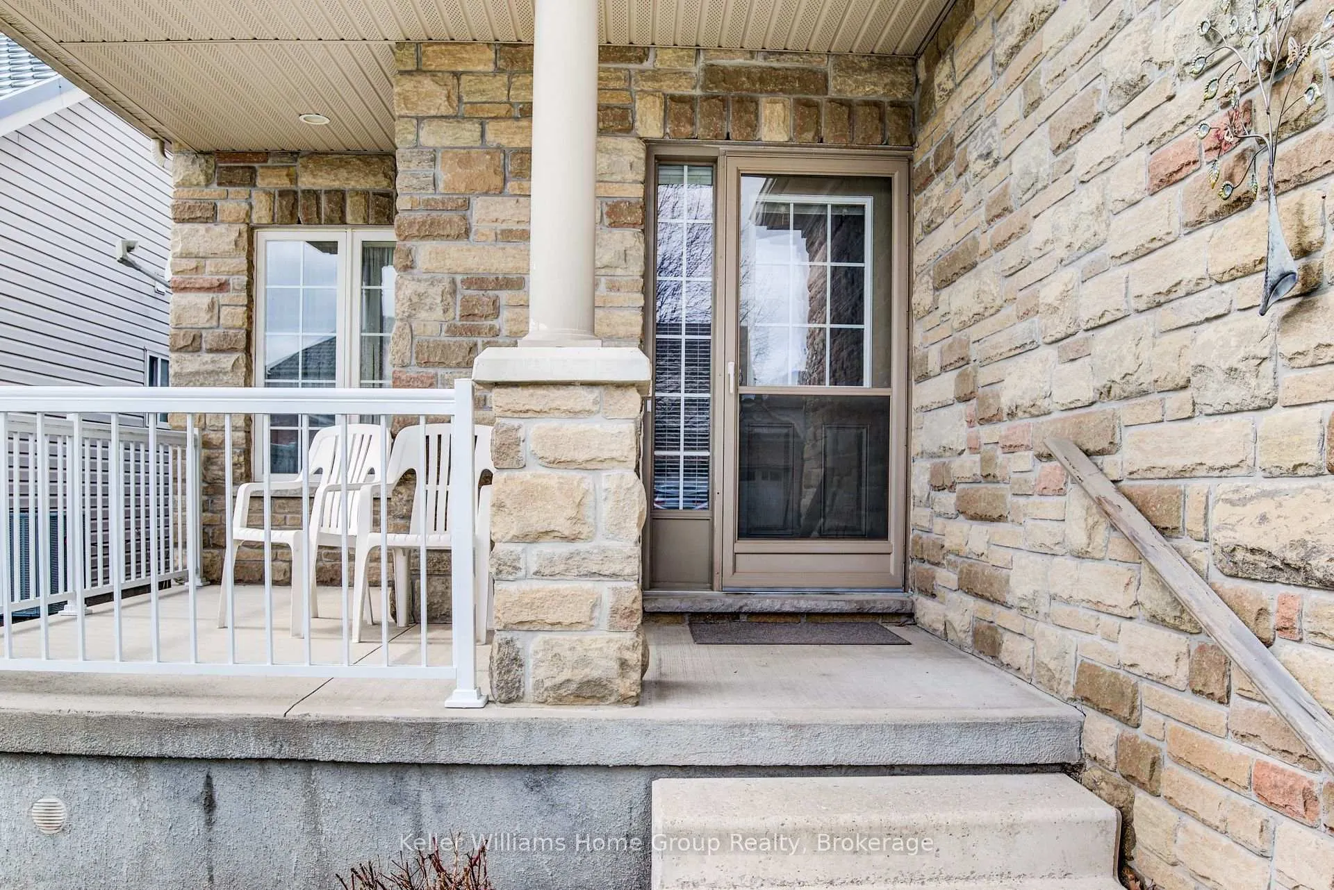 Photo 4 of 8 Price Street, Guelph, Victoria North — HOMEH