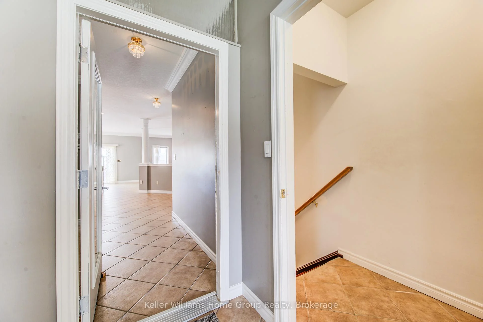 Photo 56 of 8 Price Street, Guelph, Victoria North — HOMEH