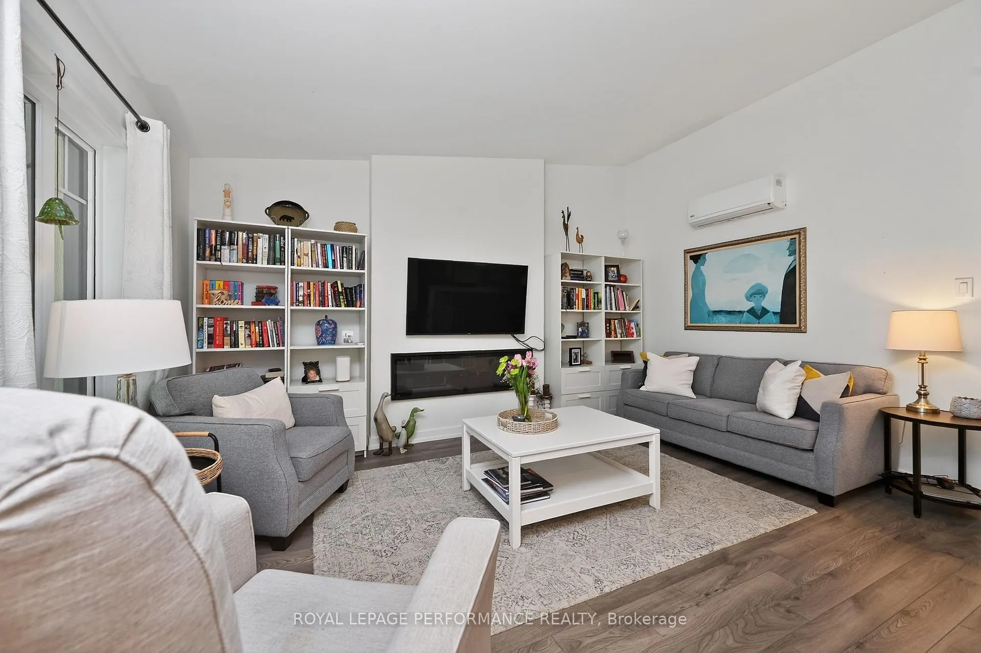 Photo 6 of Unit 202, 83 St Moritz Trail, Embrun — HOMEH
