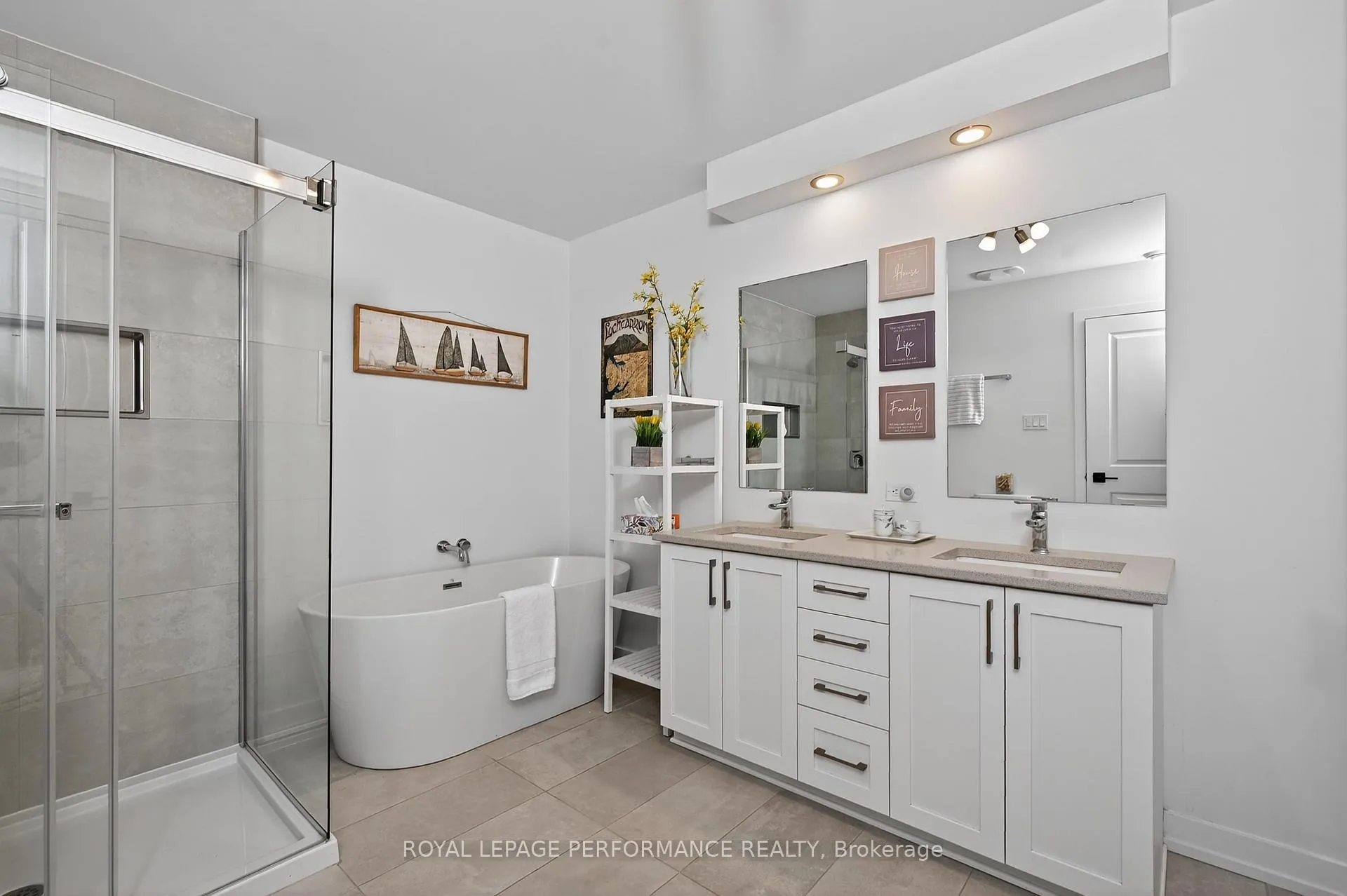 Photo 17 of Unit 202, 83 St Moritz Trail, Embrun — HOMEH