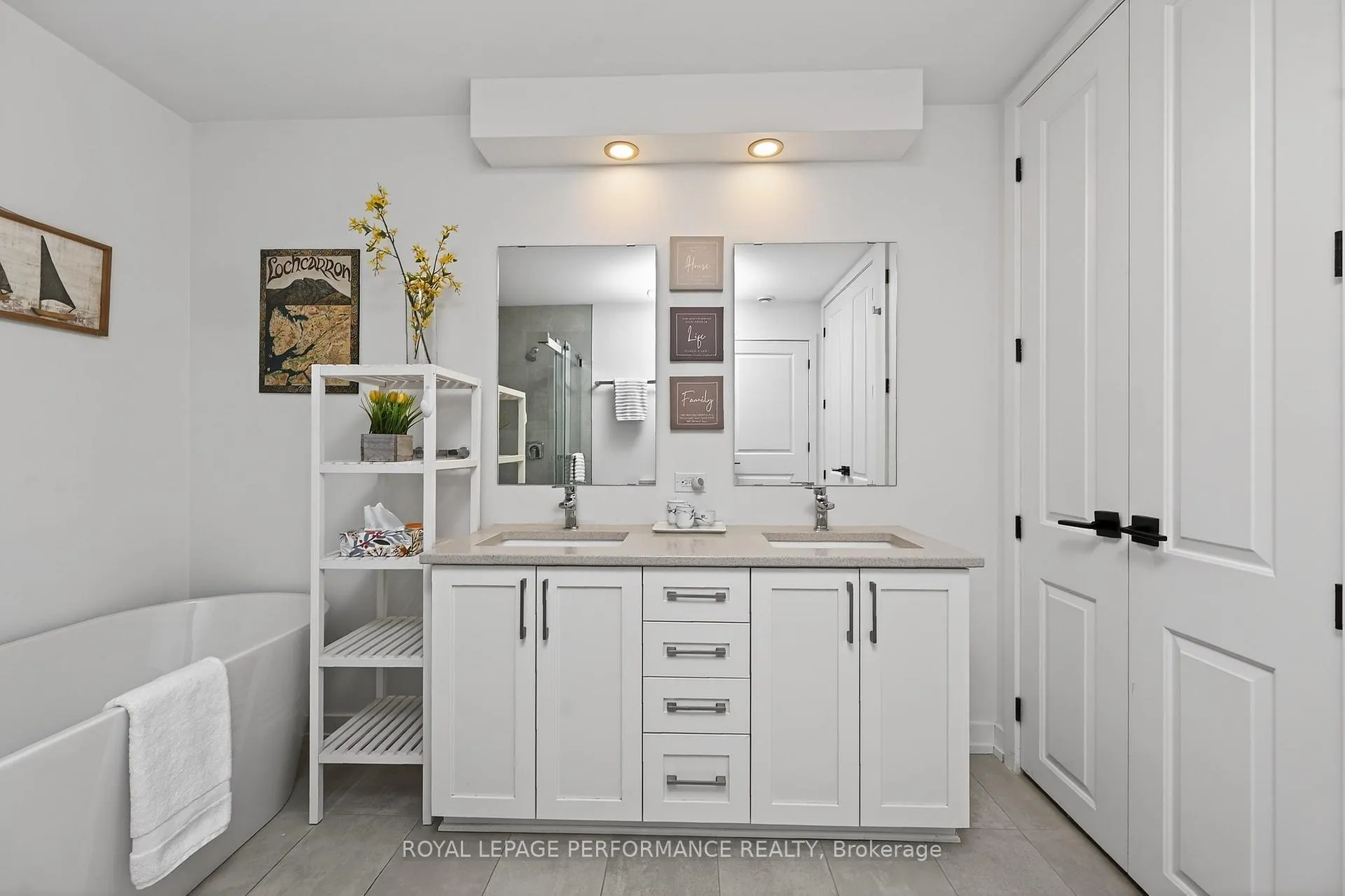 Photo 18 of Unit 202, 83 St Moritz Trail, Embrun — HOMEH