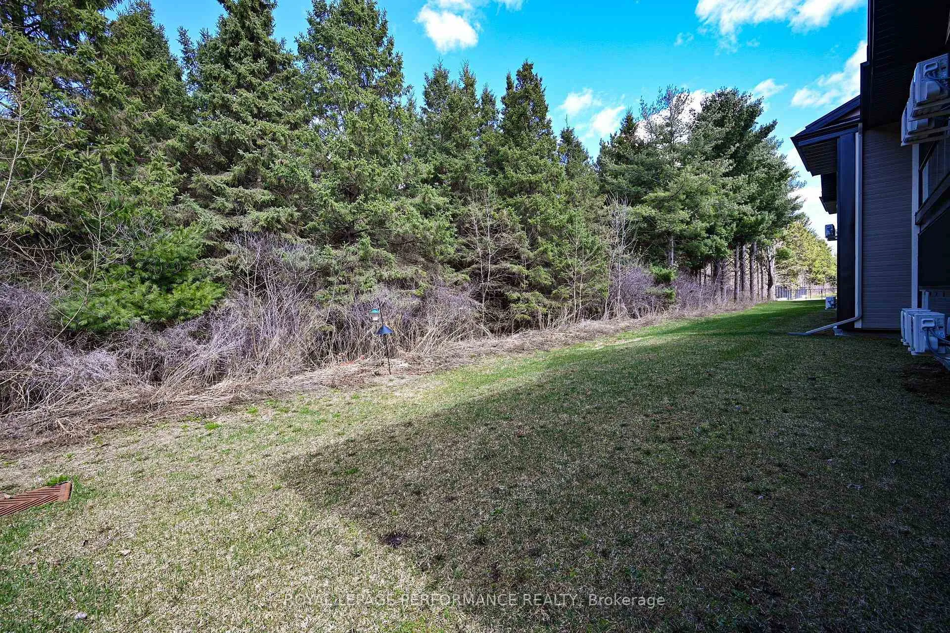 Photo 25 of Unit 202, 83 St Moritz Trail, Embrun — HOMEH