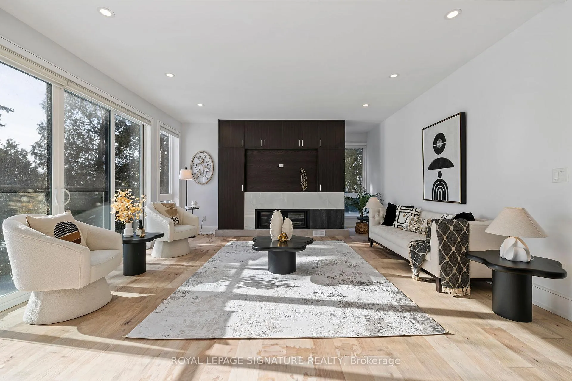 Photo 10 of 290 North Shore Boulevard E, Burlington, LaSalle — HOMEH