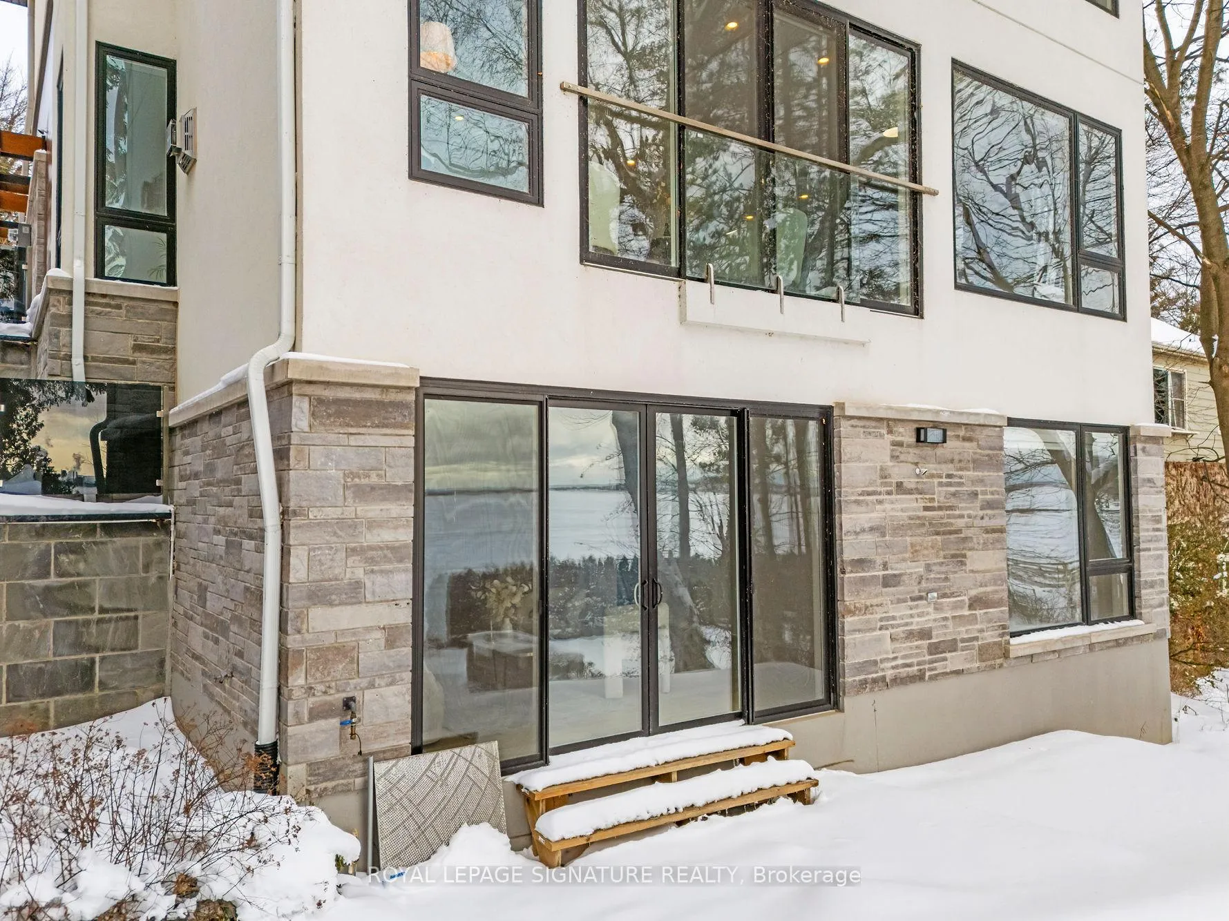 Photo 38 of 290 North Shore Boulevard E, Burlington, LaSalle — HOMEH